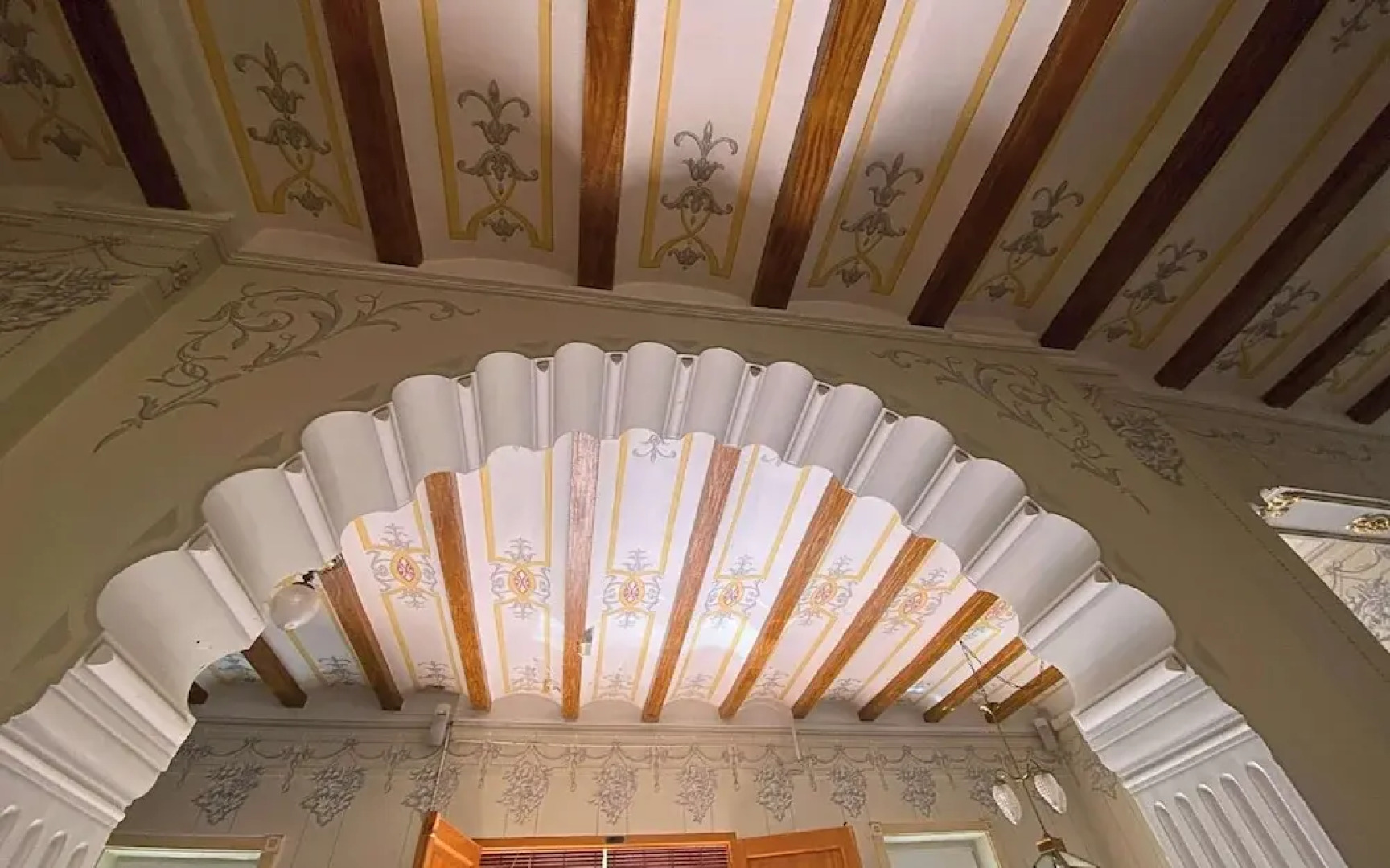 Complete, Spacious House, With Pool and Surrounded by Nature