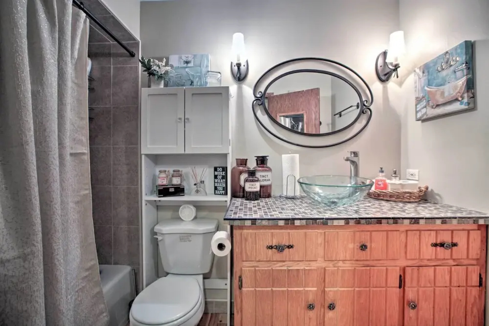 Home w/ Yard & Patio ~ 30 Mi to Downtown Chicago