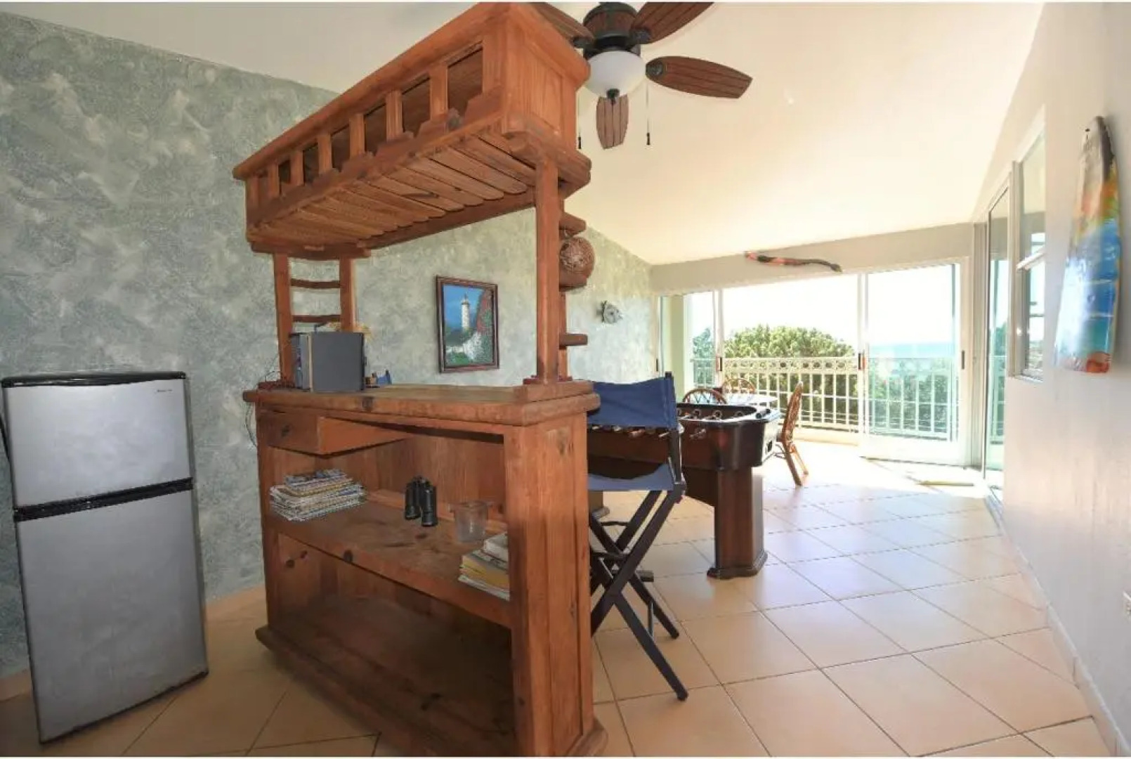 Coqui penthouse 2 across Rincon beach, pool, bbq, power and water bup