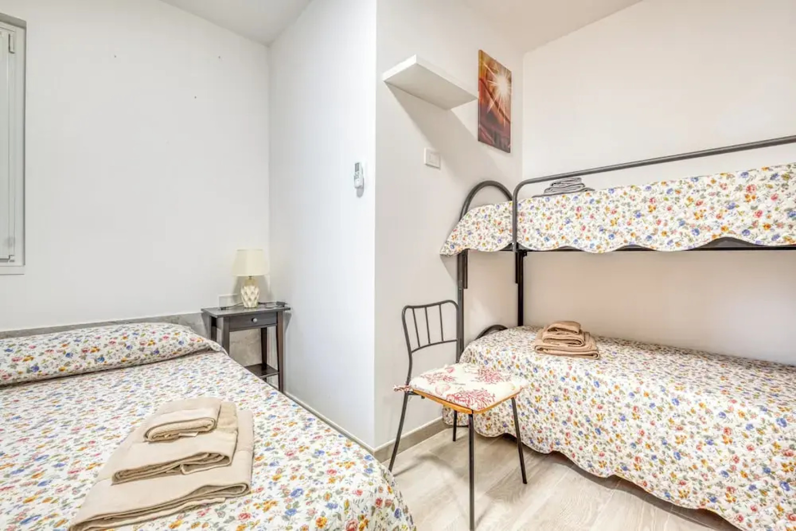 Merlo C - town center & private parking