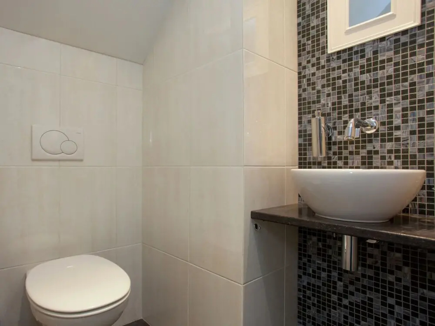 Luxurious Holiday Home in Leende With Wellness