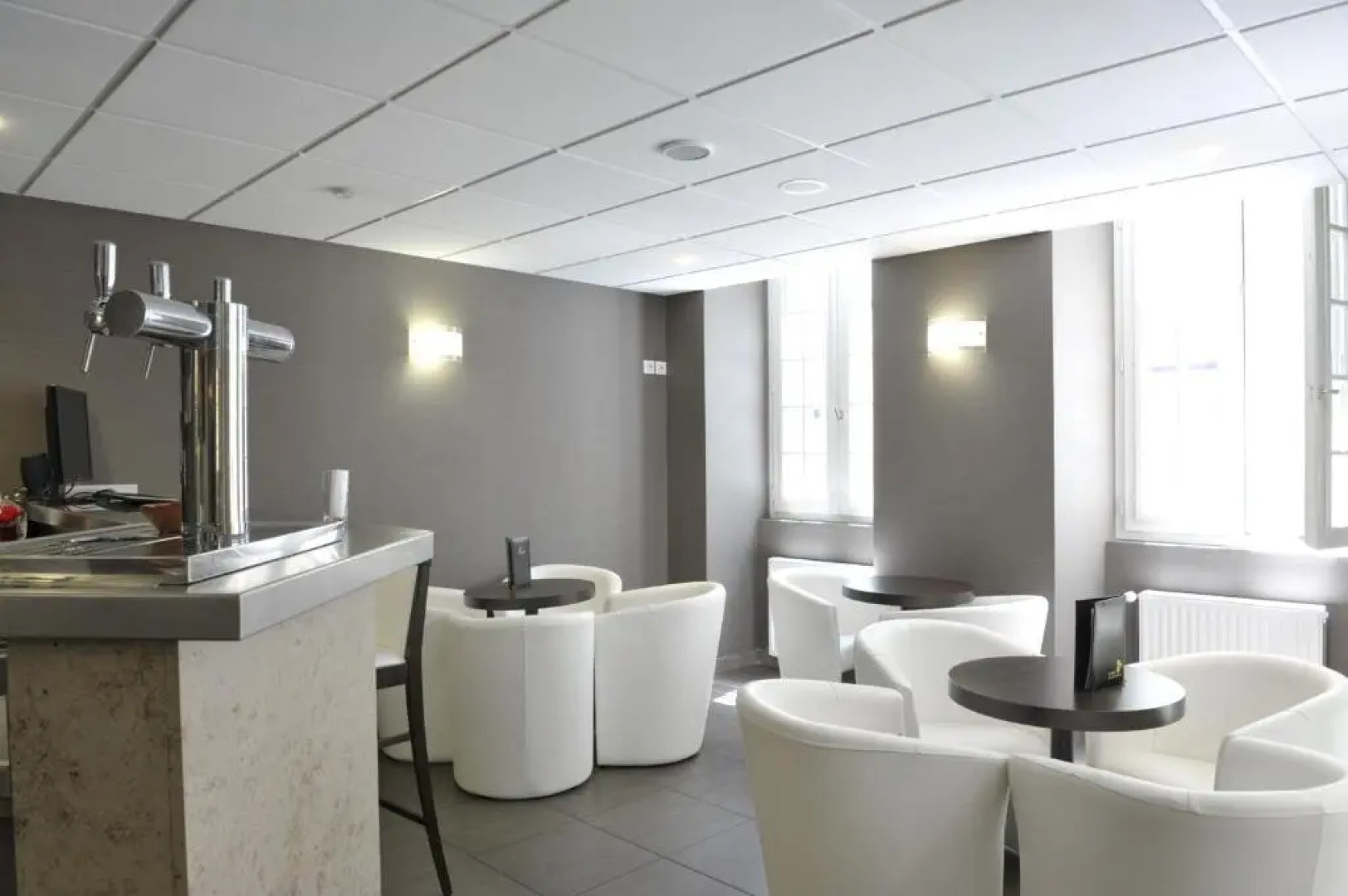 Logis Hôtel Le Commerce