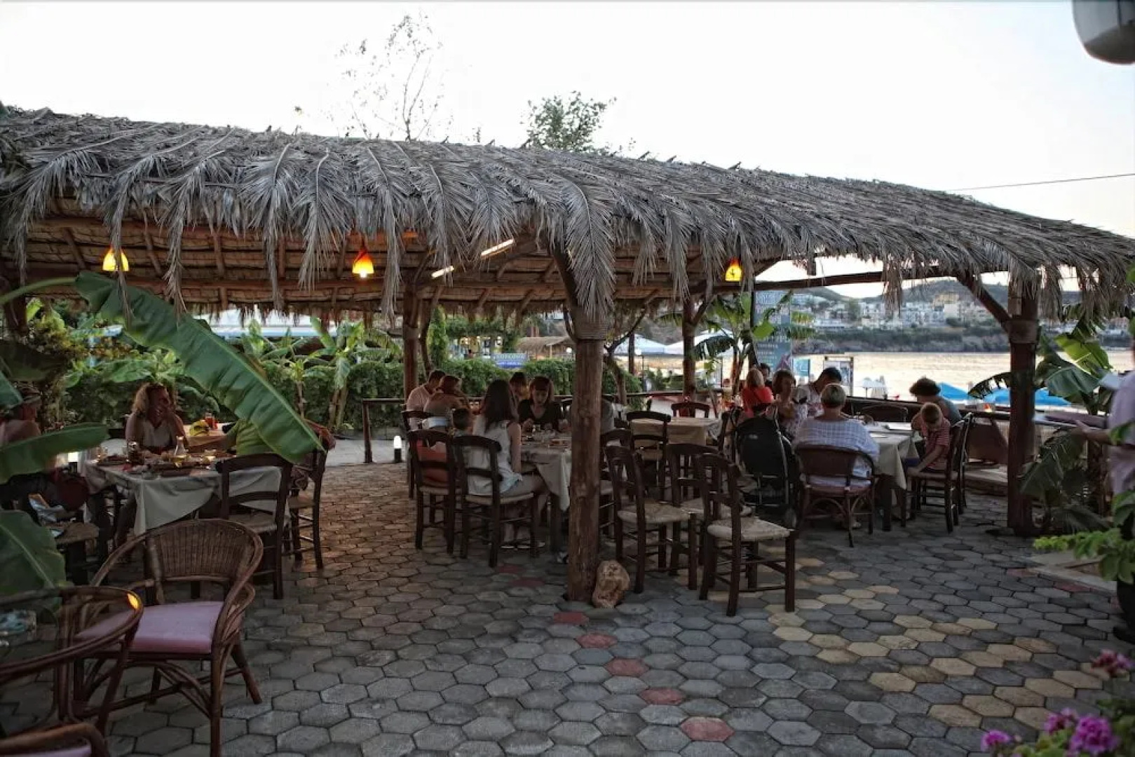 Niriides Beach Hotel