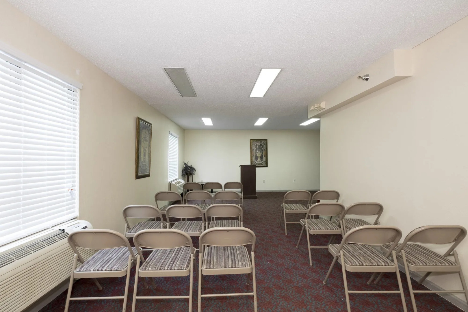 Red Roof Inn PLUS+ & Suites Opelika