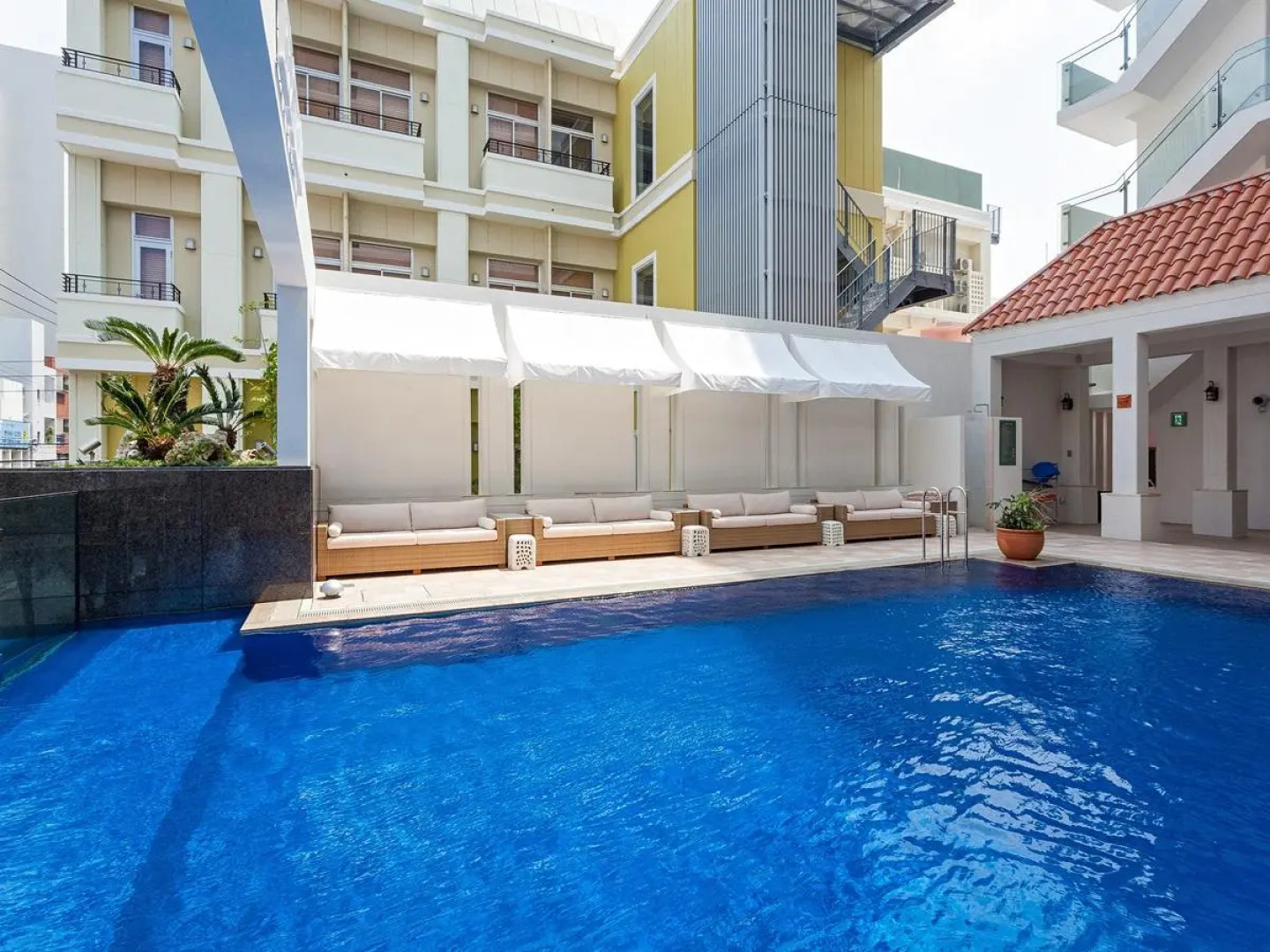 Okinawa Kariyushi Resort Exes Naha