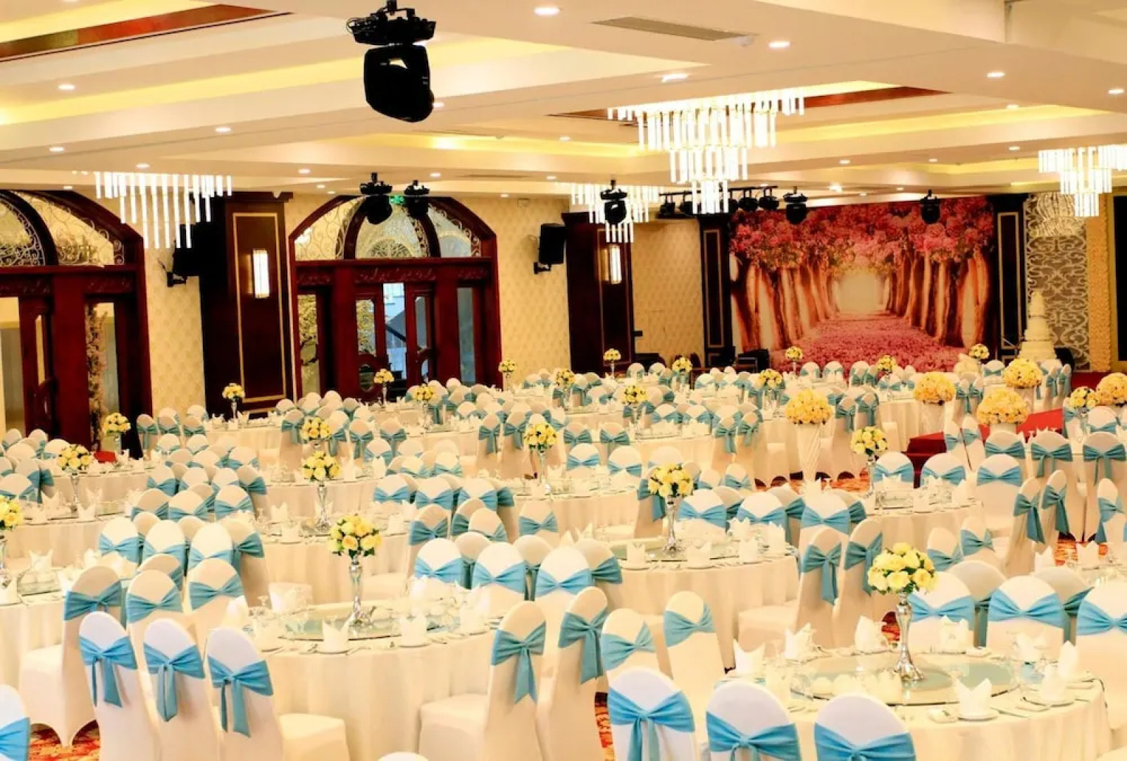 Hai Yen Luxury Hotel