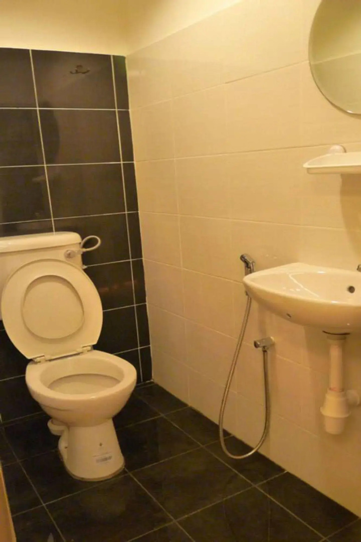 Hotel O V Stay Guesthouse