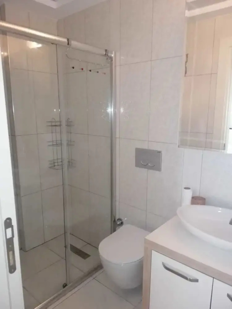 Esila Park Lara Kundu