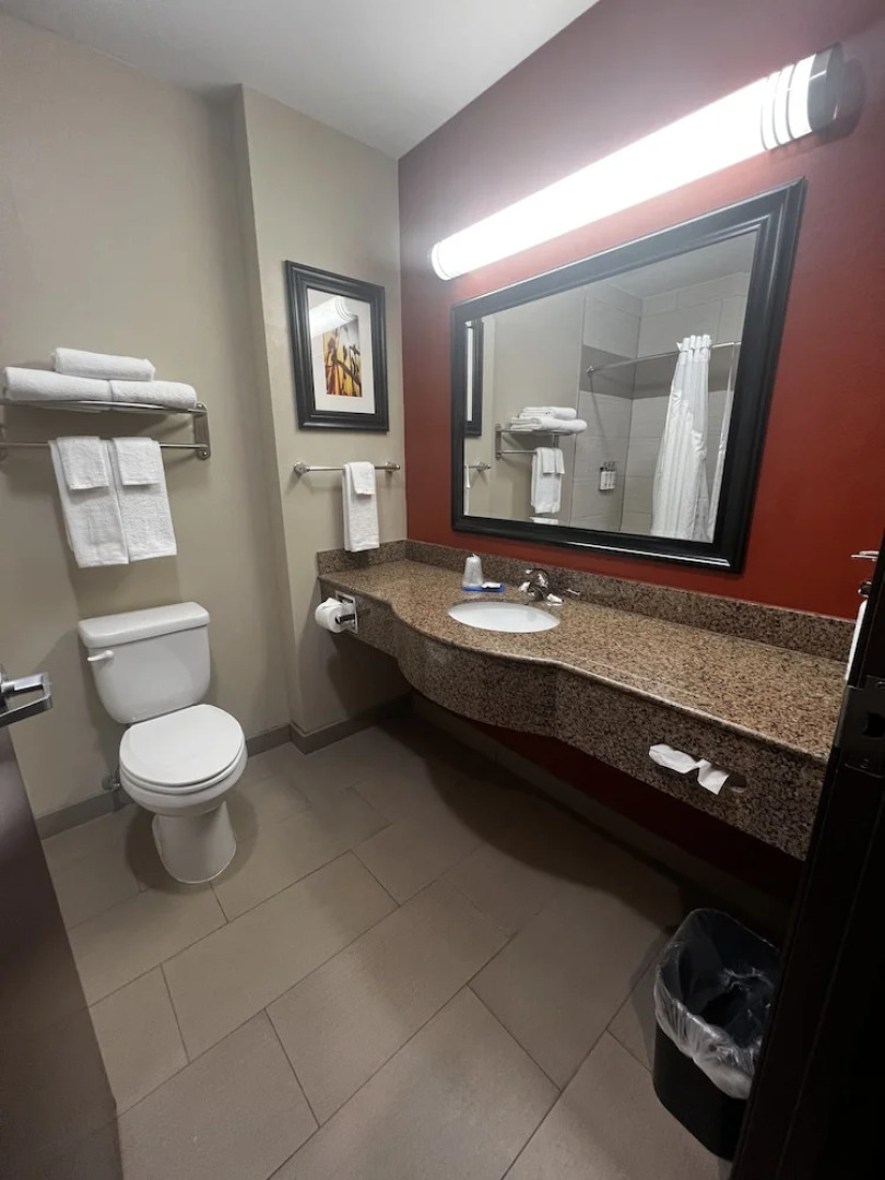 Holiday Inn Express & Suites Alva