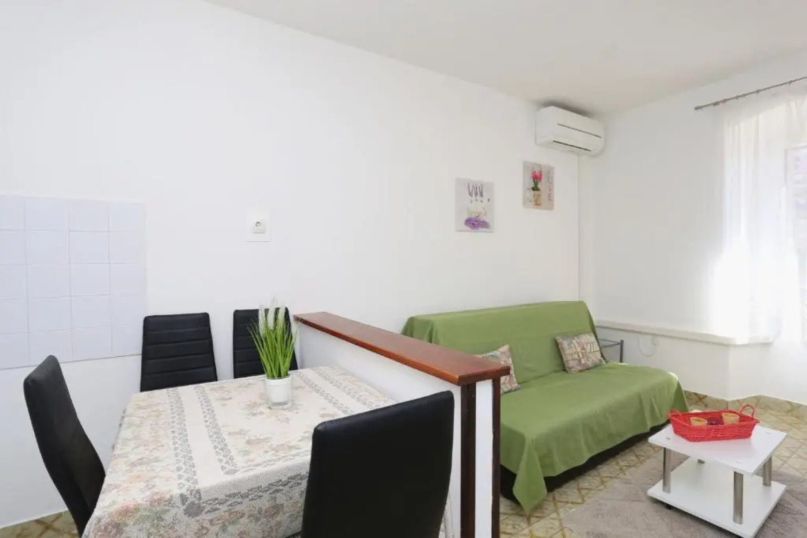 Apartment Riva 1001