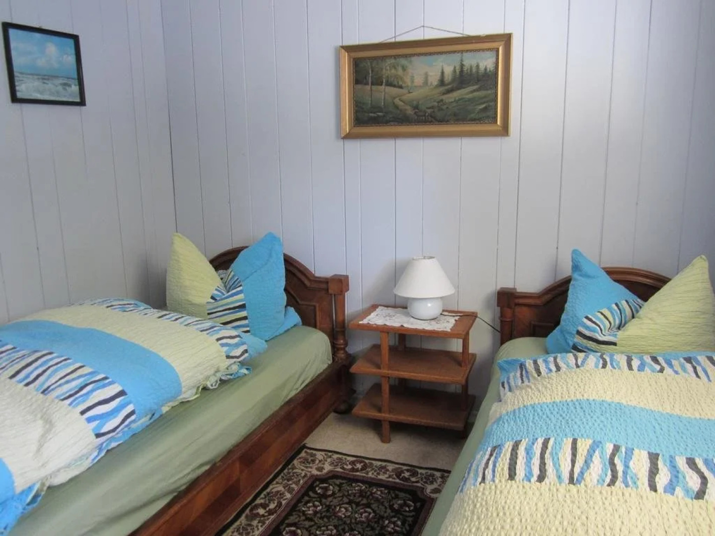 The Cozy Cubbyhole B&B