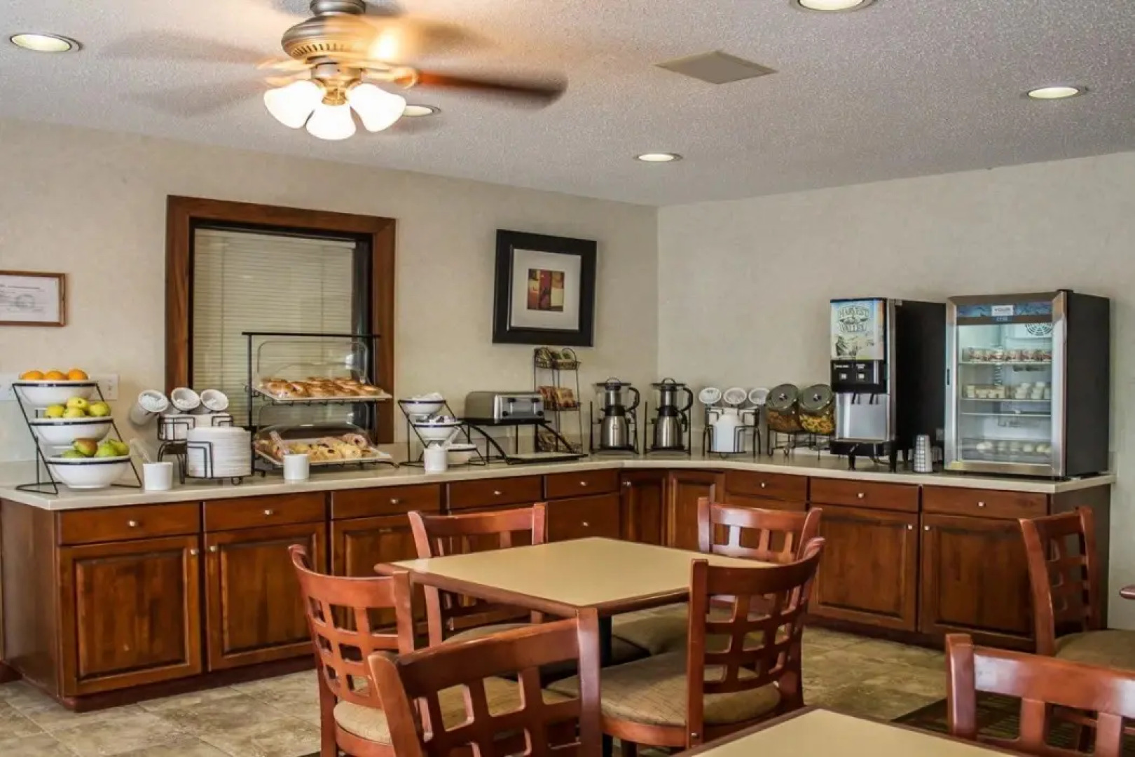 Quality Inn East Liverpool - Calcutta