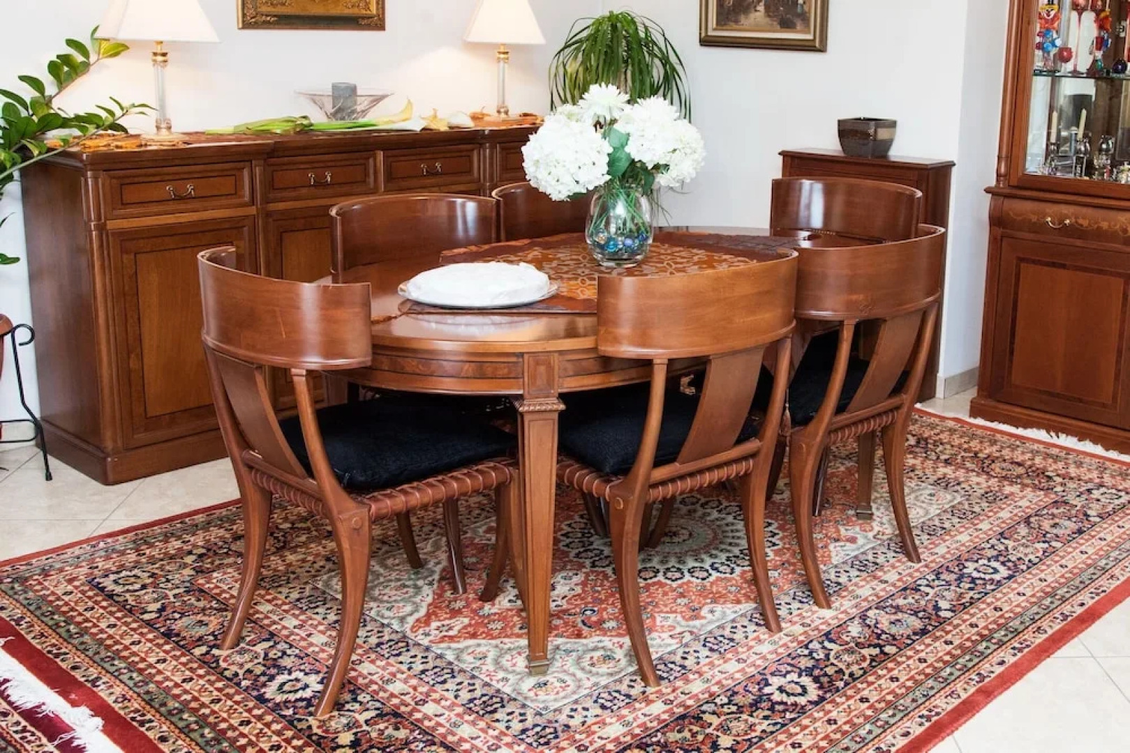 Beautiful 3 bedrooms apt in N. Smirni