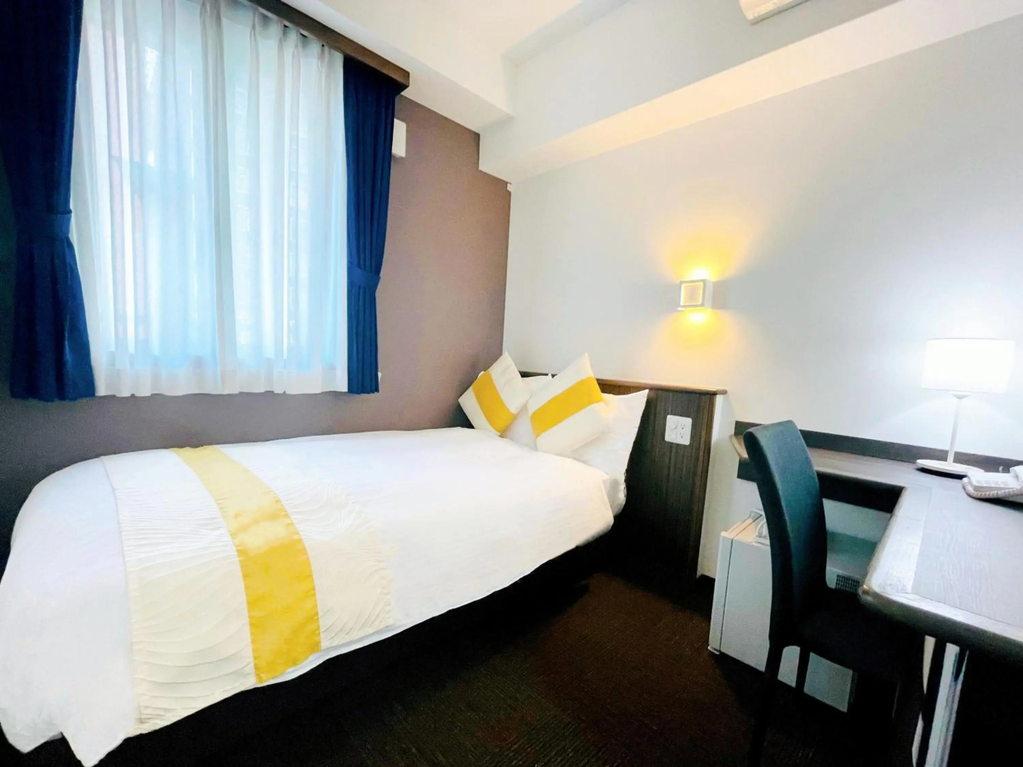 Eins Inn Umedahigashi