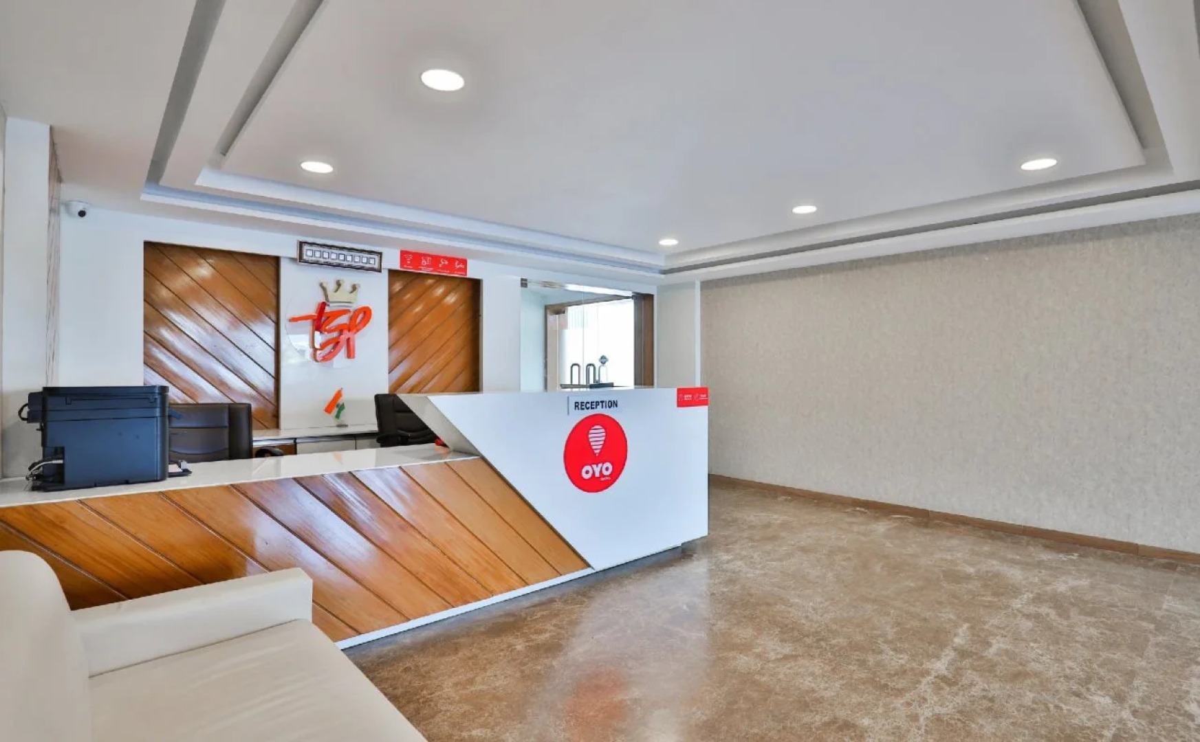 The Grand President By OYO Rooms