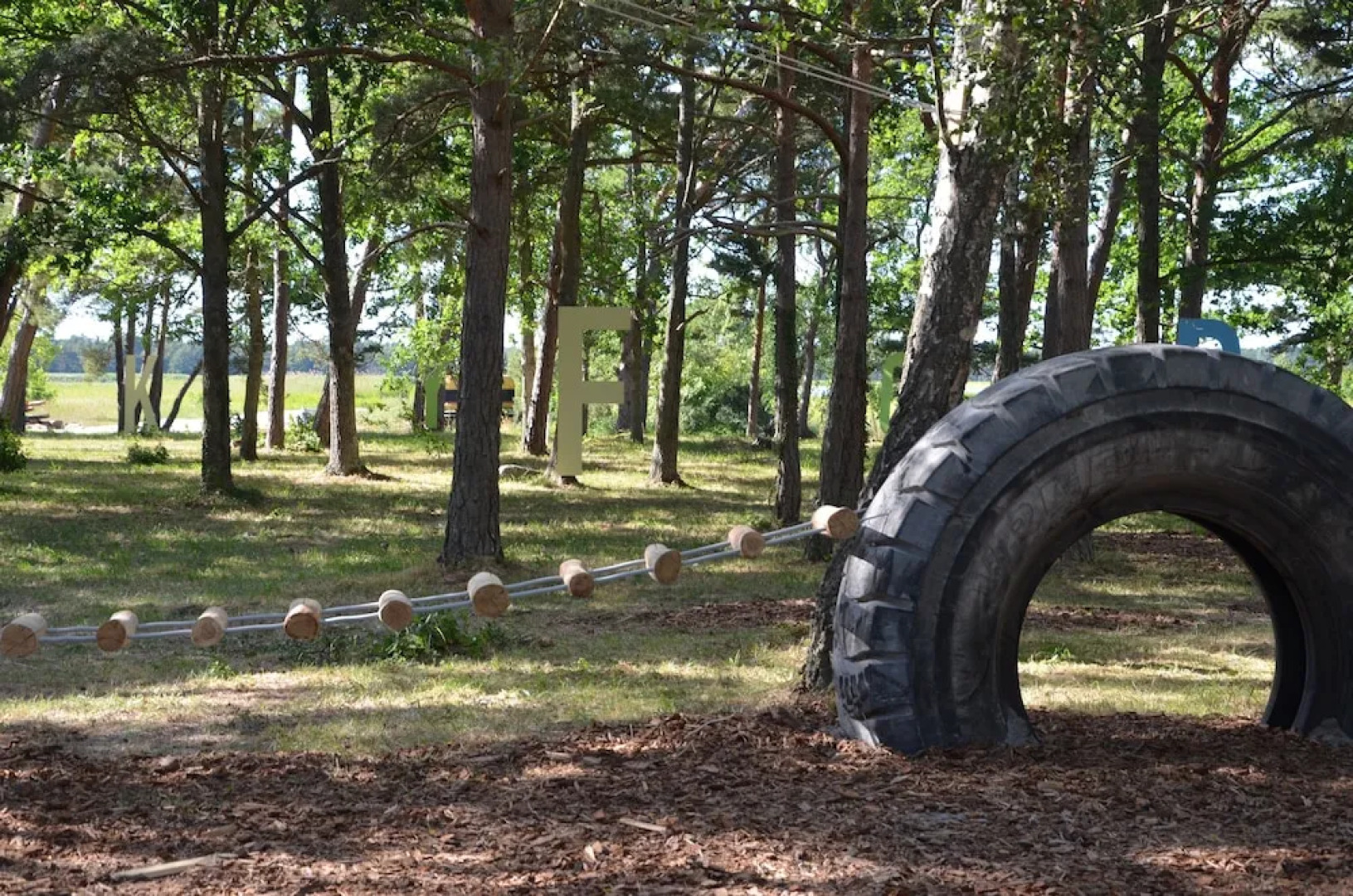 Fide Äventyrsby & Camping