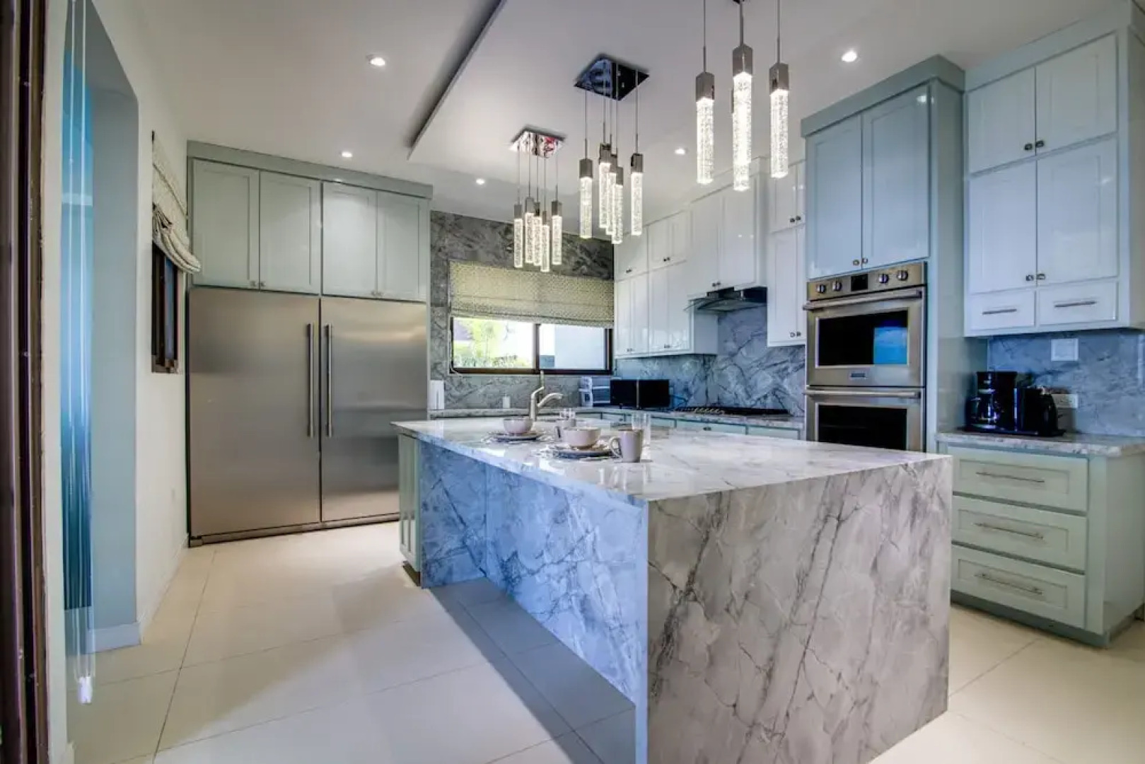 Luxury Oceanfront Villa Fully Staffed Pool Jacuzzi Movie Theatre