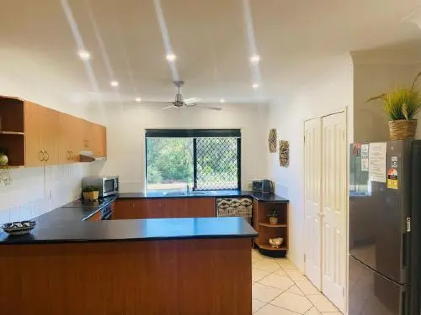 44 Cypress Avenue Holiday Home In A Quiet Location Close To Patrolled Beach And Cbd