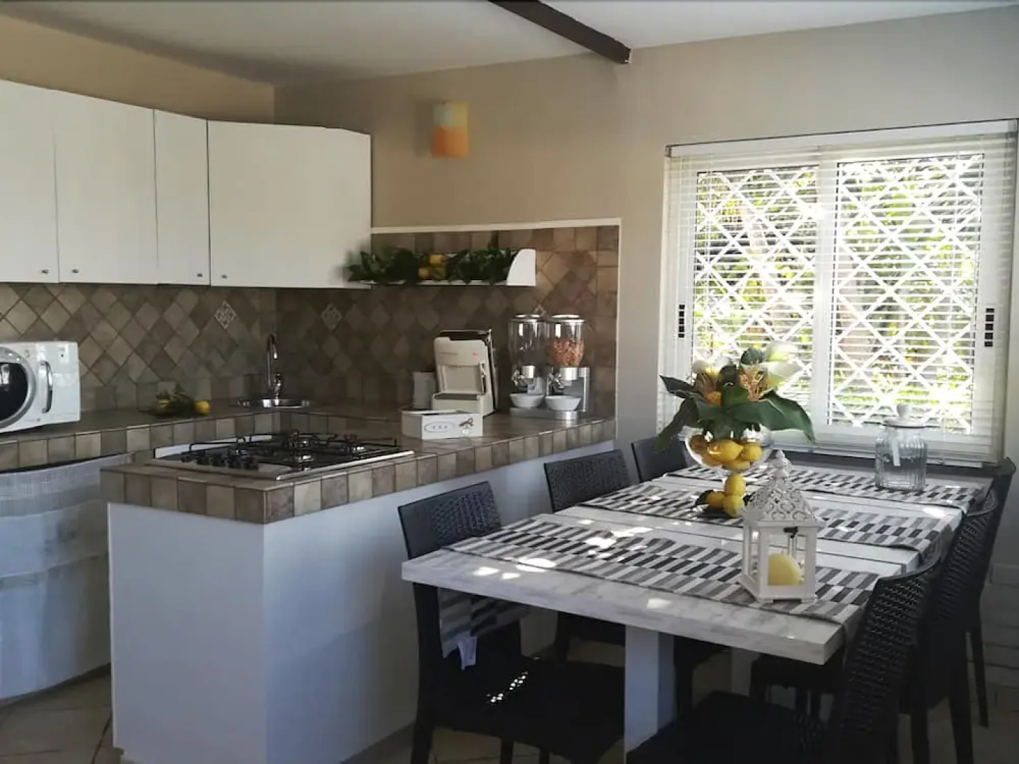 BB La Mariposa De La Reina