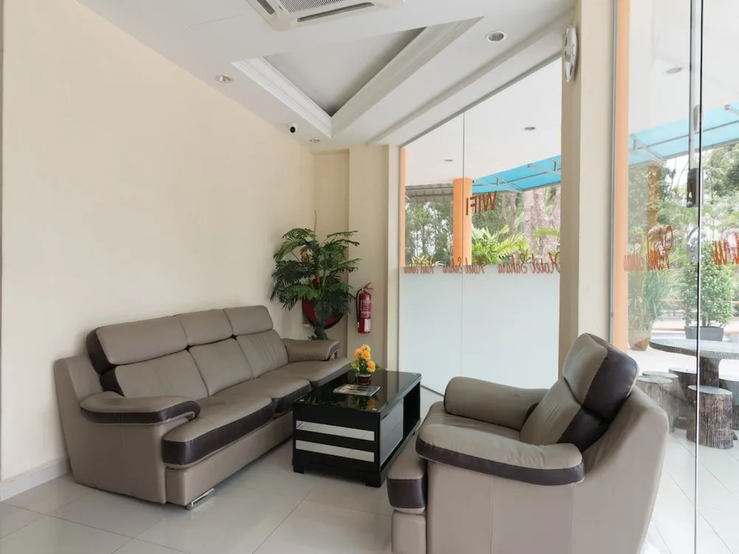 NIDA Rooms Johor Layang Layang Beauty