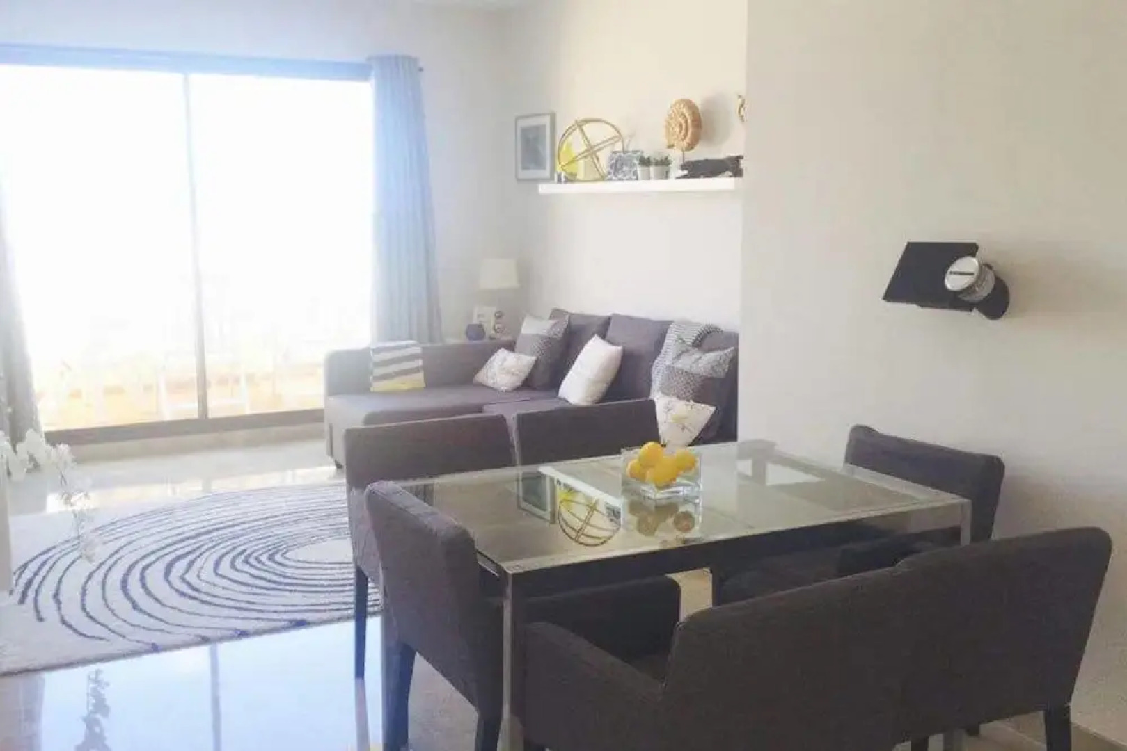 Luxury 2 Bed Penthouse Apt With 5 Swimming Pools