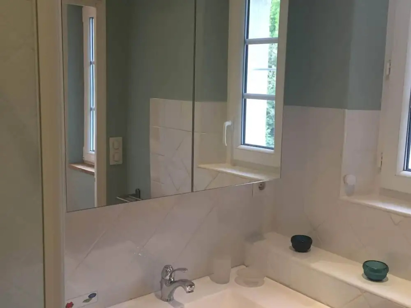 Stunning villa with private swimming pool and large garden