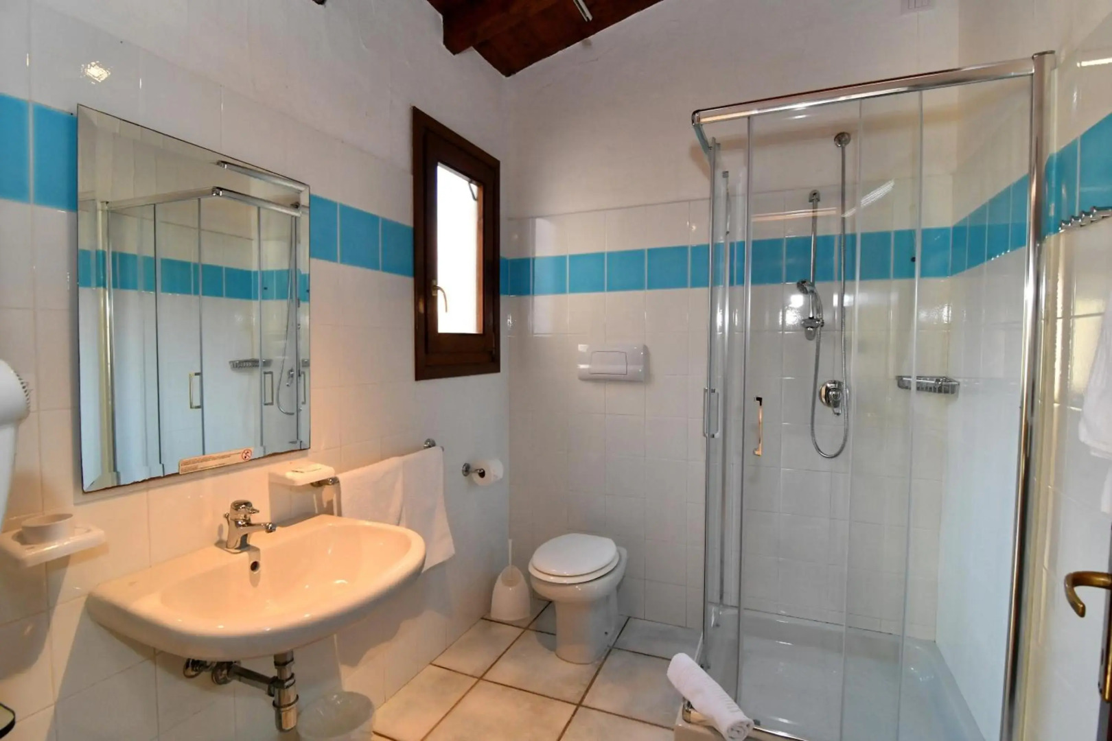 Li Suari Club Village