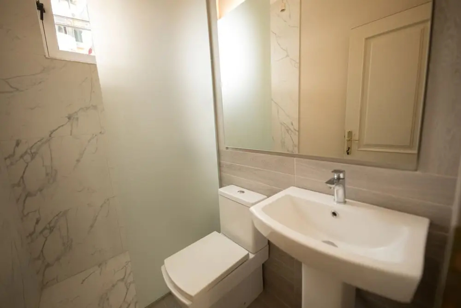 Mosaic Home - Hostel