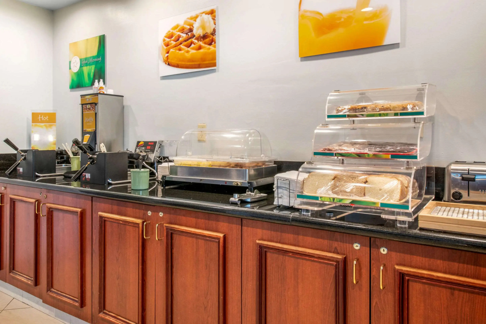 Quality Inn & Suites Jacksonville-Baymeadows