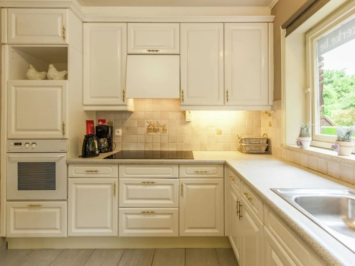 Luxury Villa with Sauna & Hot Tub in Middelkerke