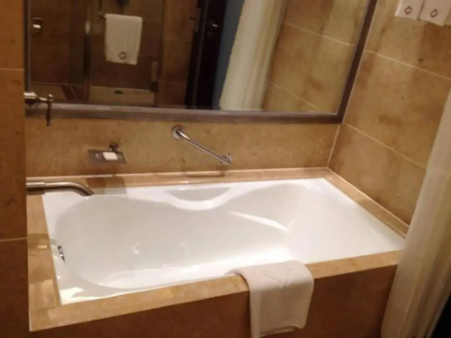 Landison Plaza Hotel Wuxi