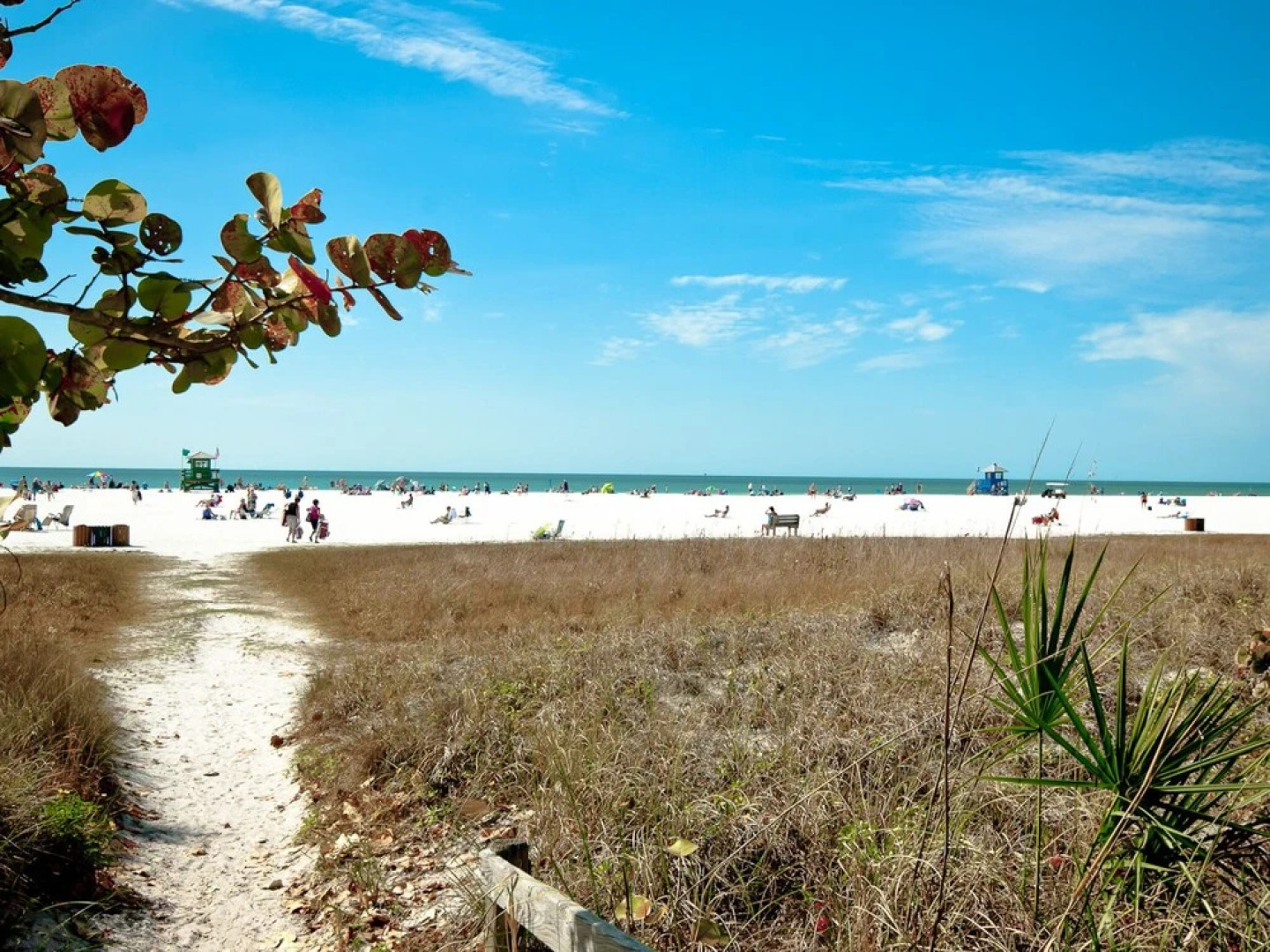 Siesta Dunes Beach 201 by Vtrips