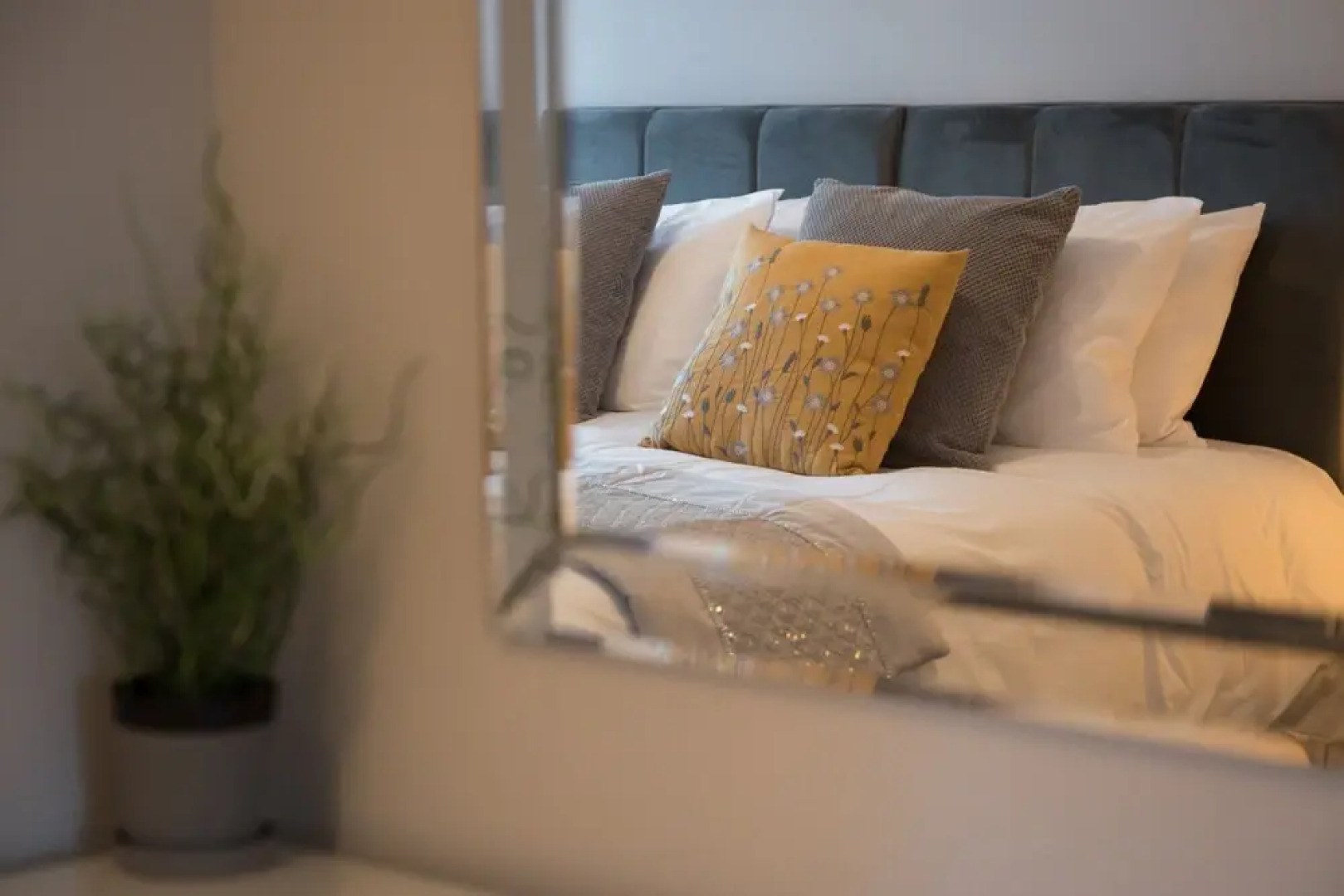 Space Apartments Modern Luxury 1 Bed