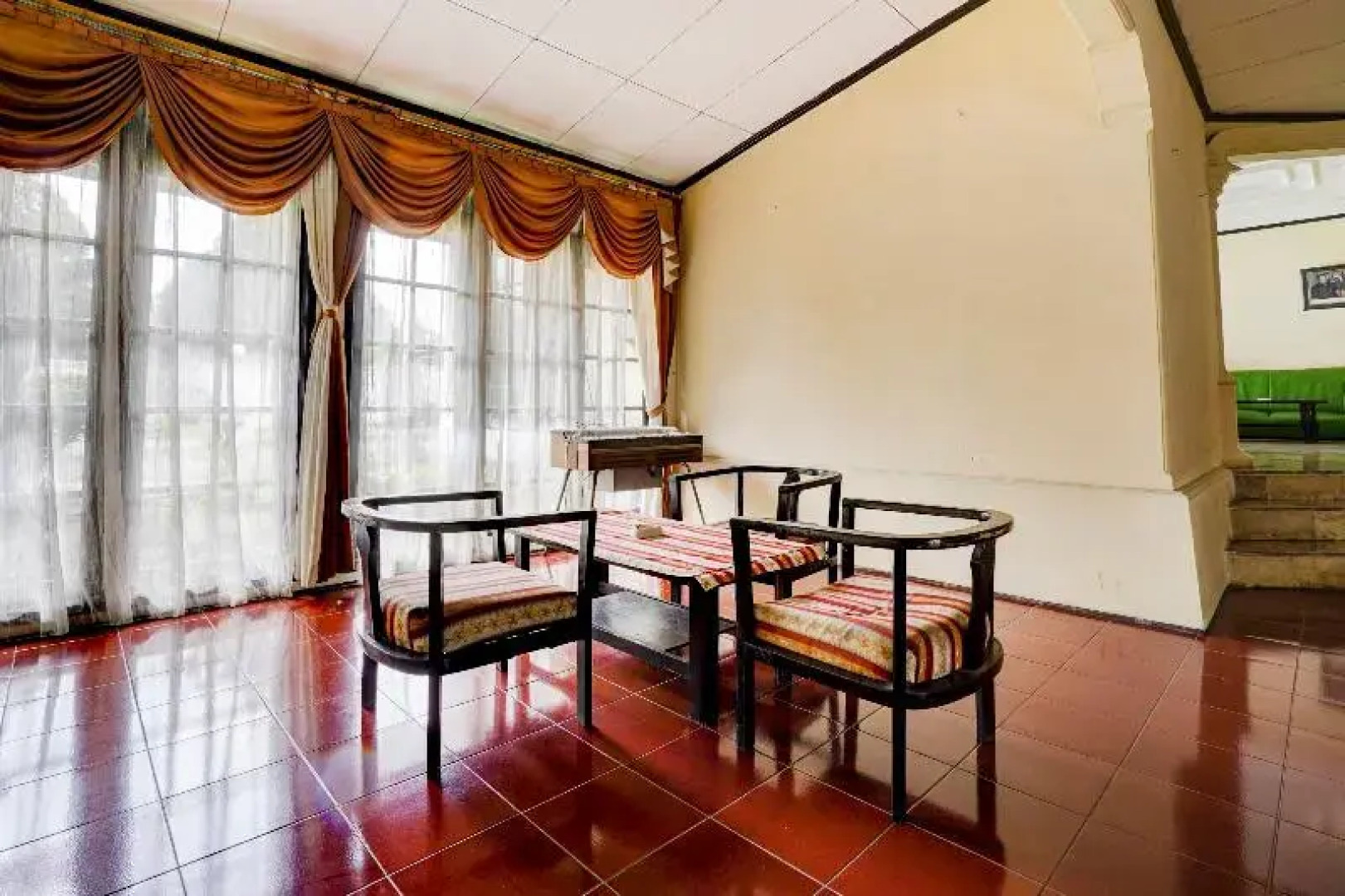 OYO 90127 Hotel Mataram Cianjur