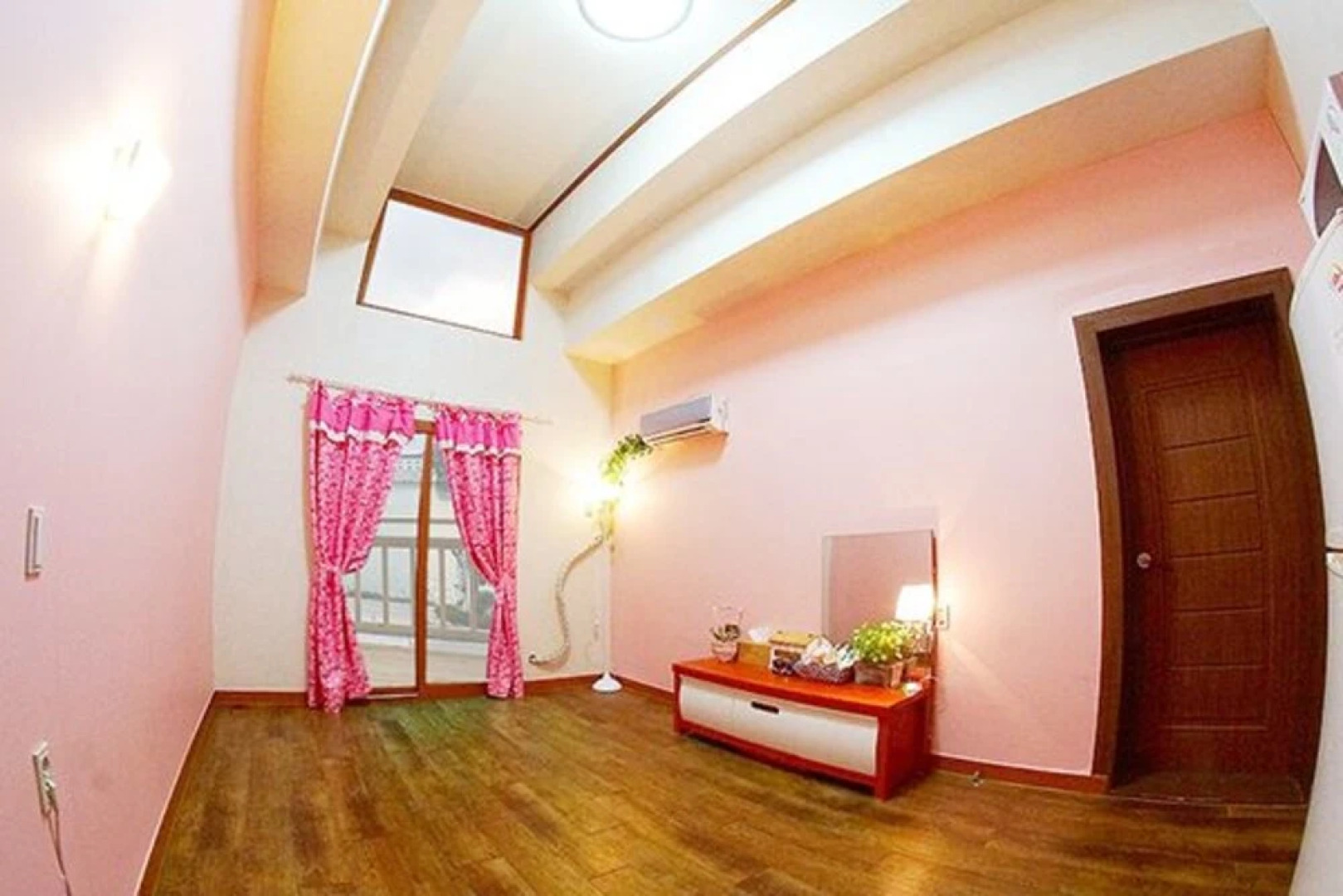 Buan Loveholic Pension