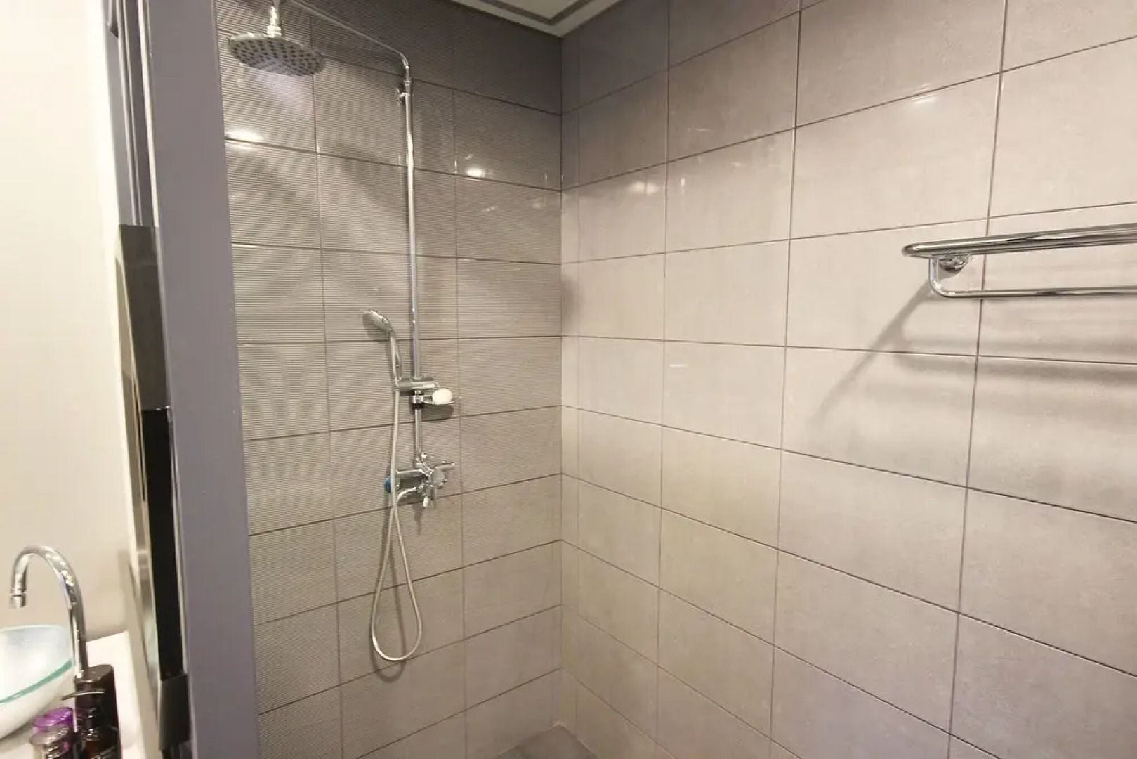 Uljin Neulbom Boutique