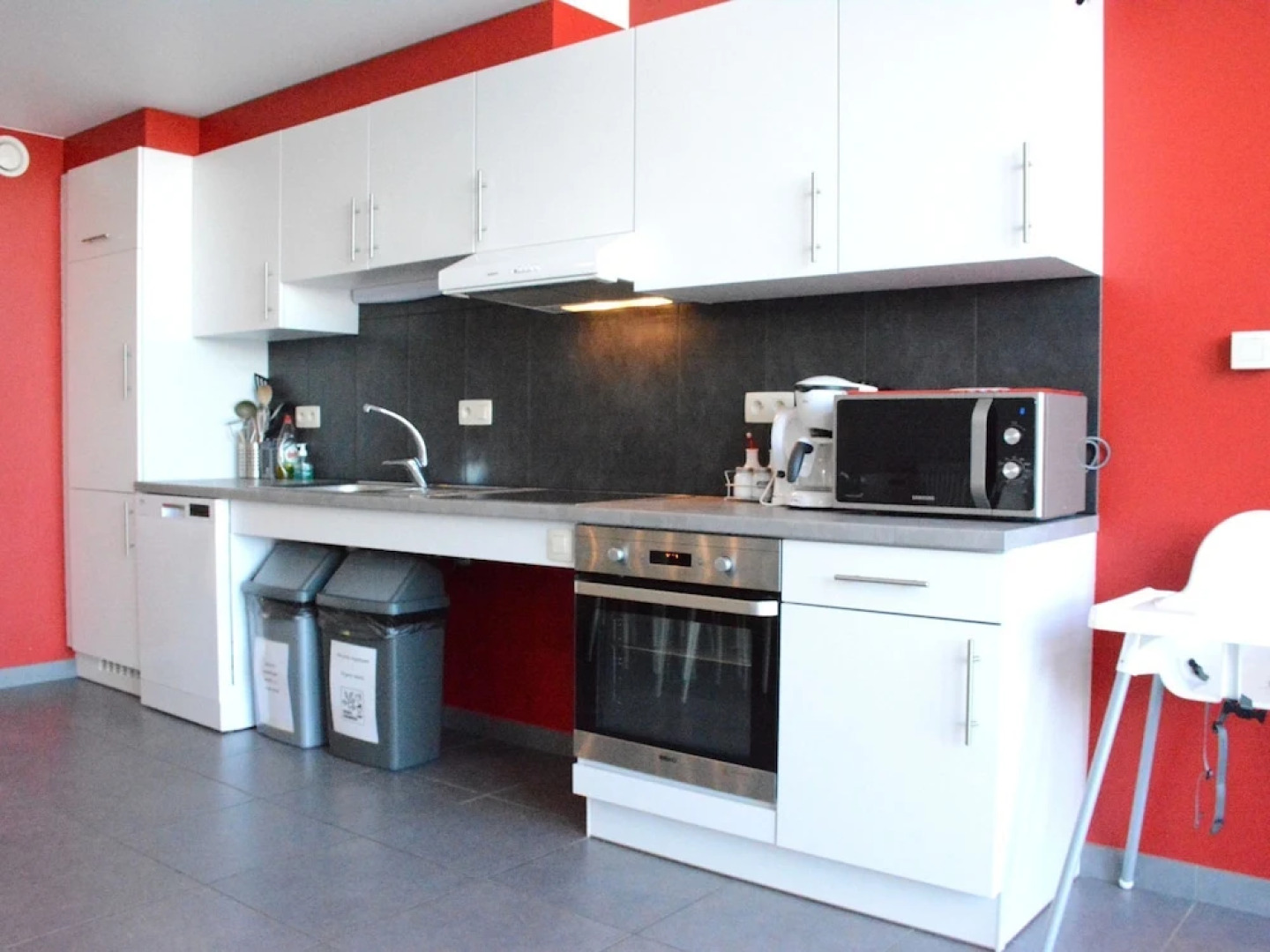 Lovely Holiday Home in Bastogne with Hot Tub