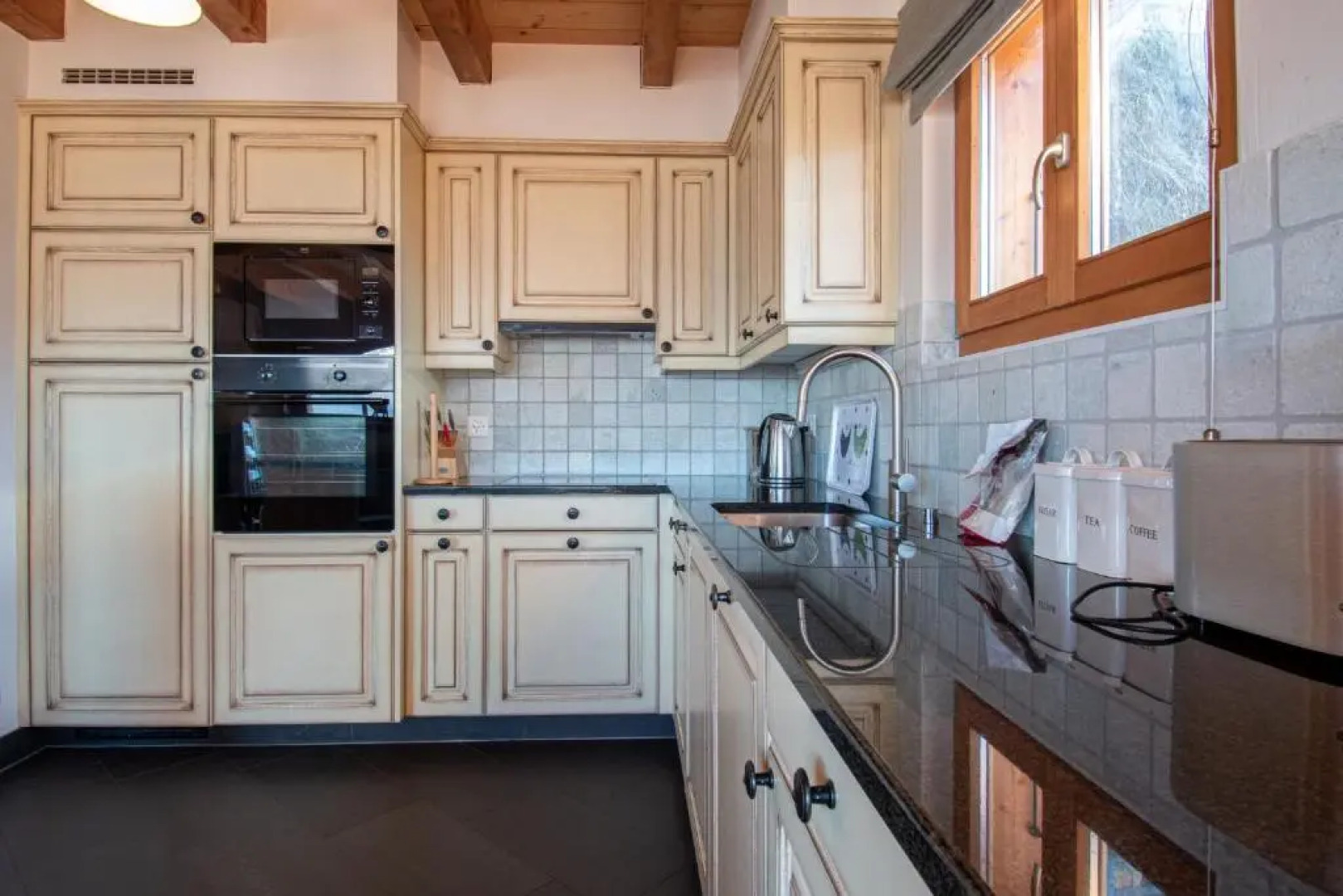 Hirondelle JACUZZI & LUXURY chalet 12 pers by Alpvision Résidences