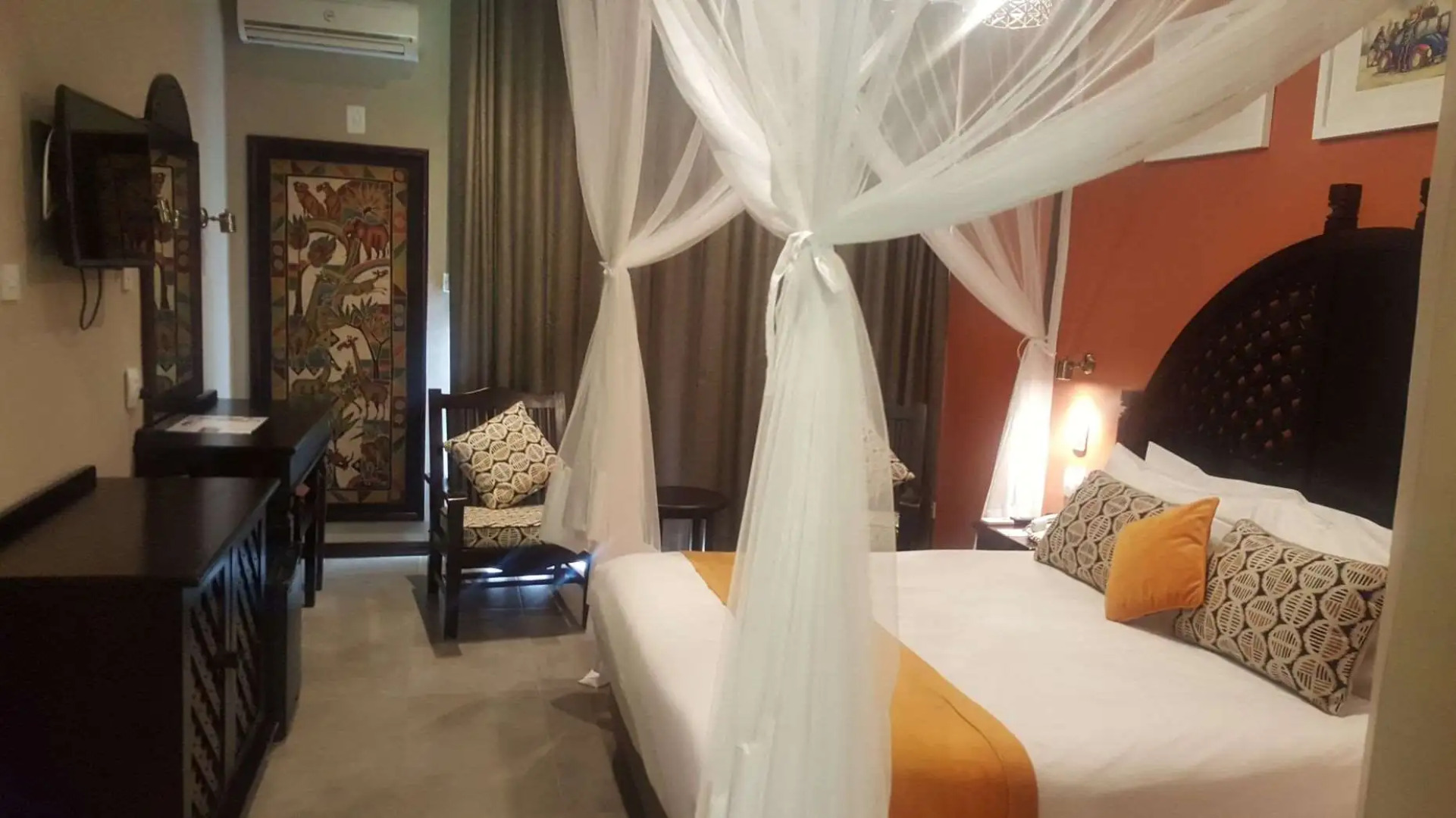 Victoria Falls Rainbow Hotel