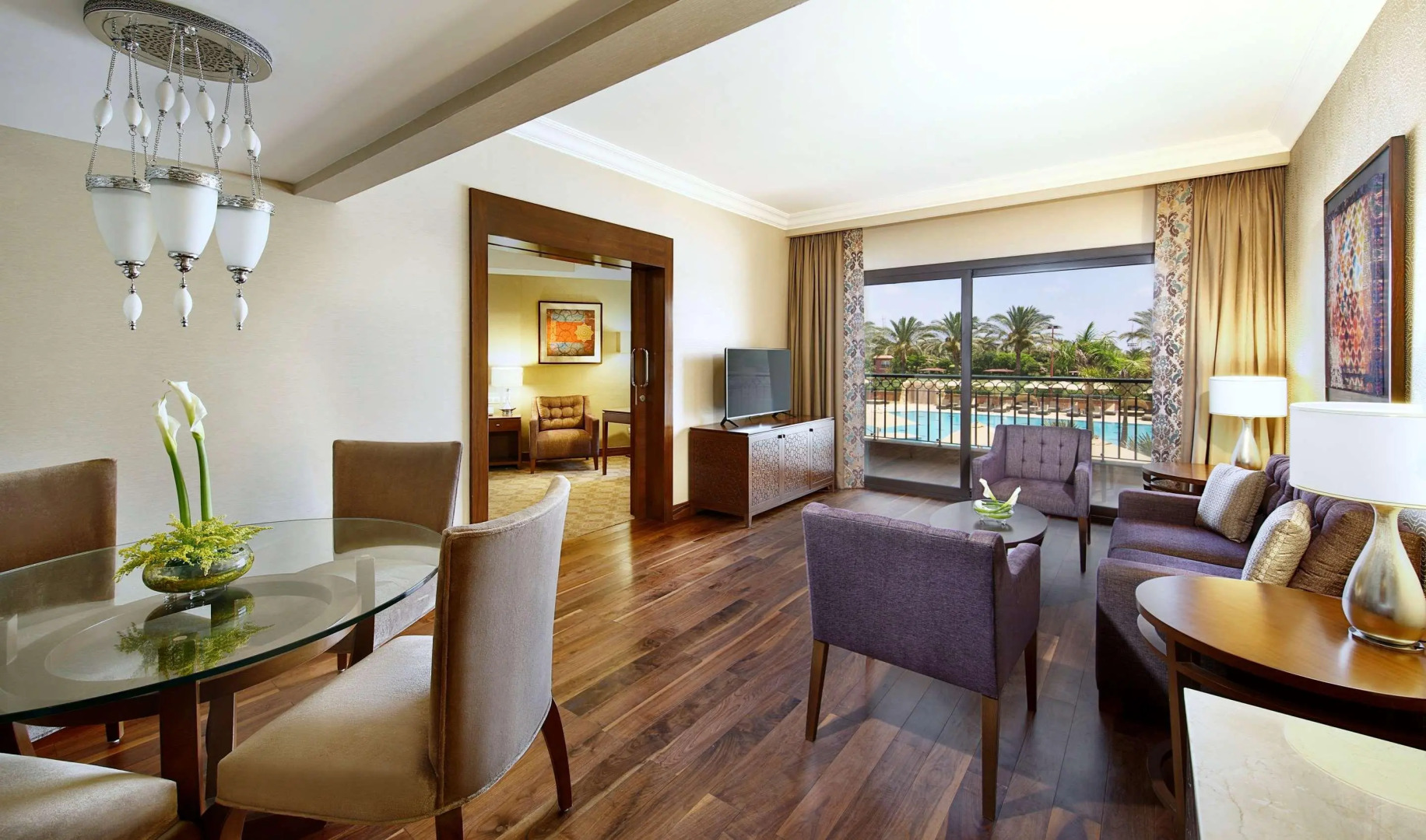 Hilton Alexandria King's Ranch