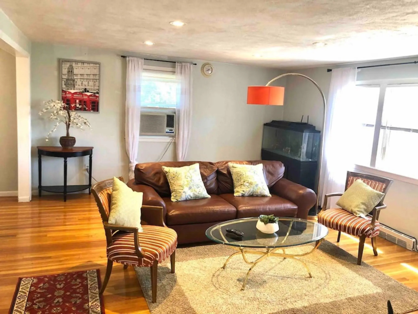 Comfortable safe 3bed flat near Boston