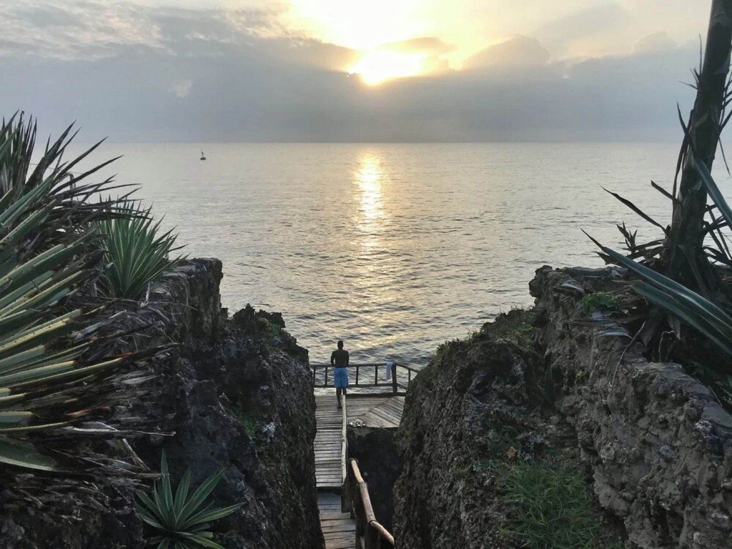 Room in Guest Room - Colobus Suite of 40m2 in Villa 560 m2, View of the Indian Ocean