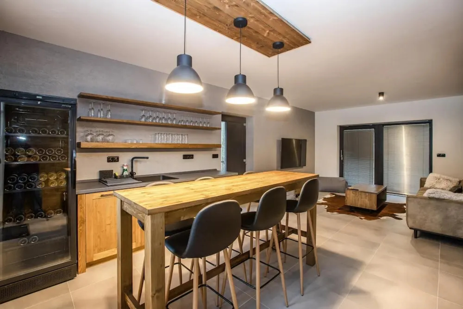 Mountain Chalet Lbh027