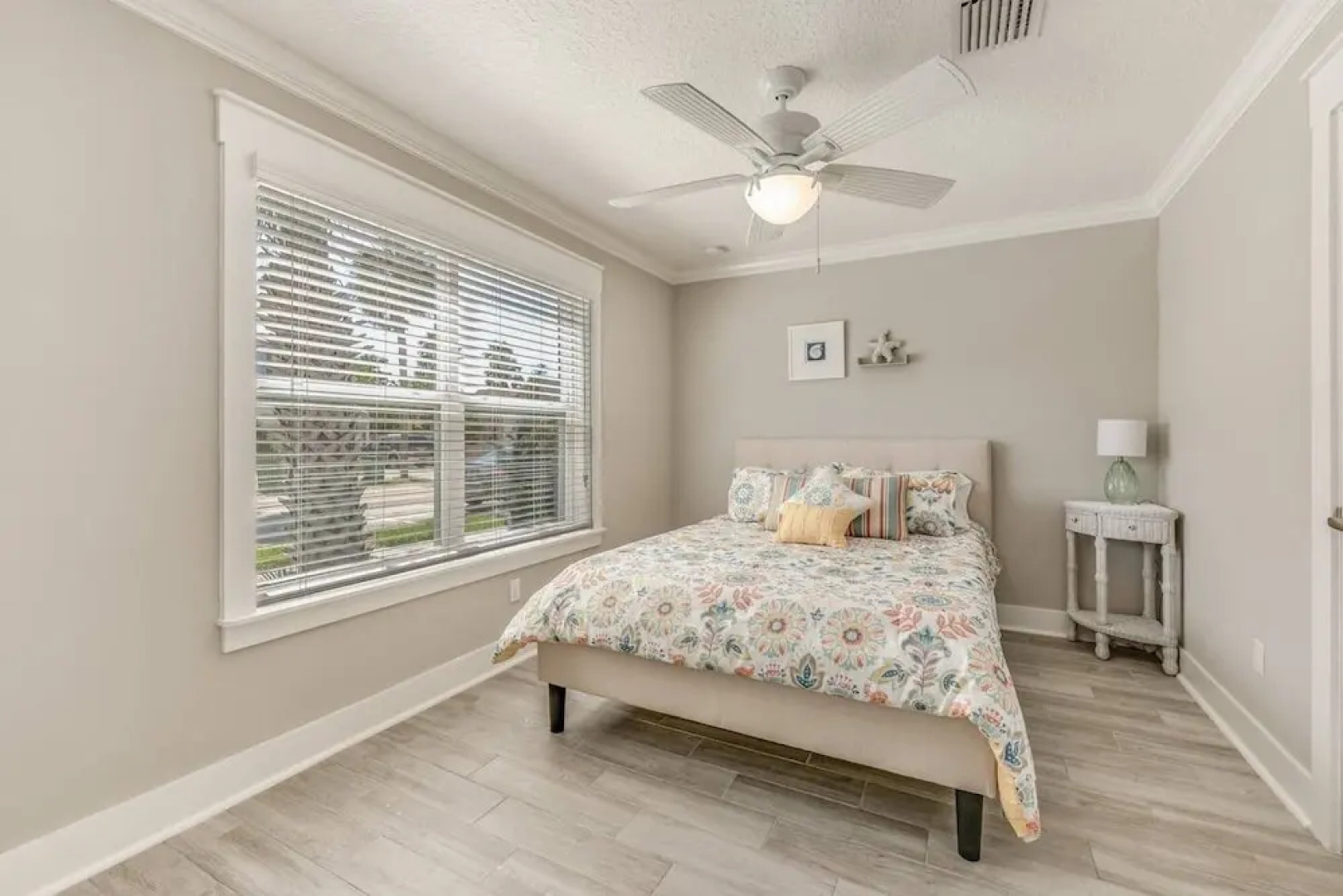 Luxury Beach House I - With Elevator