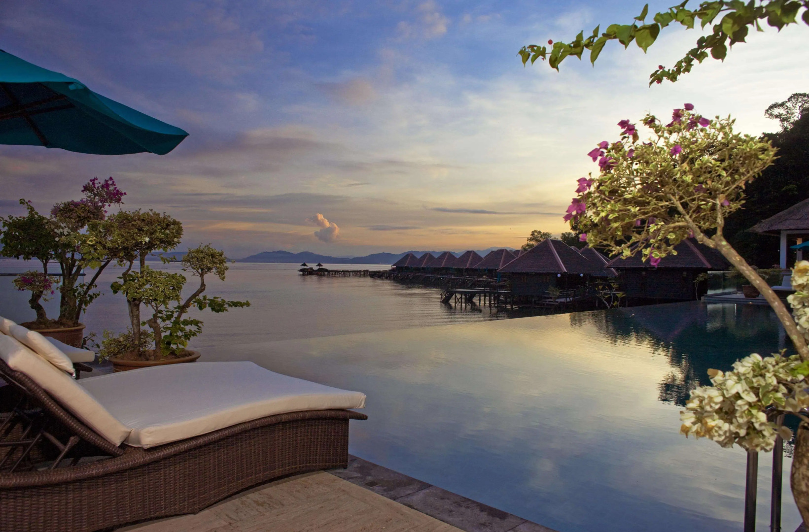 Gayana Marine Resort