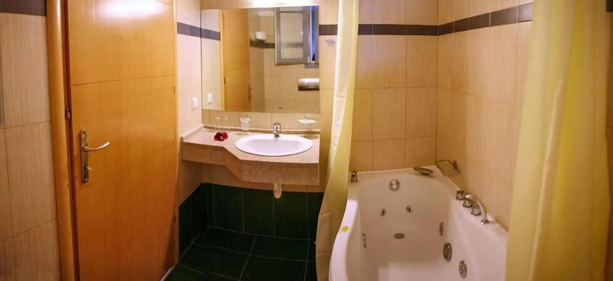 Theofilos Superior Resort Hotel & Spa