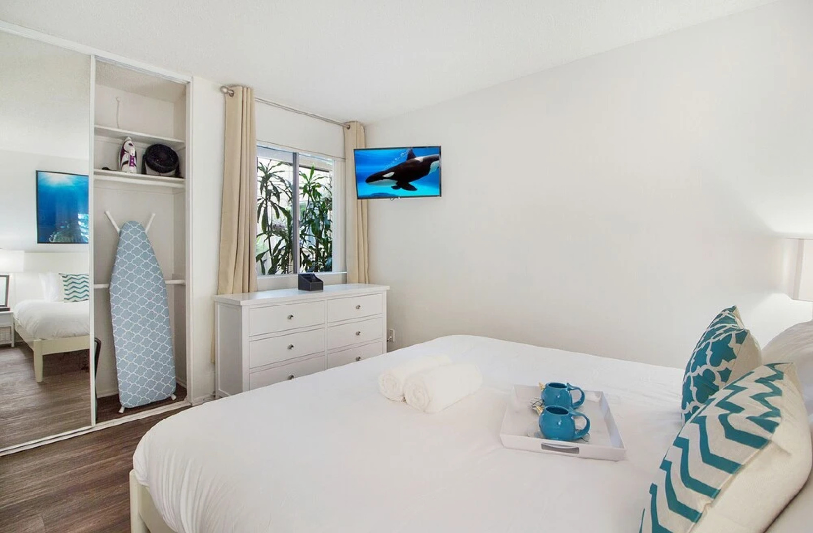 NEW - Private Entrance 2BR/BATH Next To Ritz Carlton Laguna - Walk To Beach! (MB3)