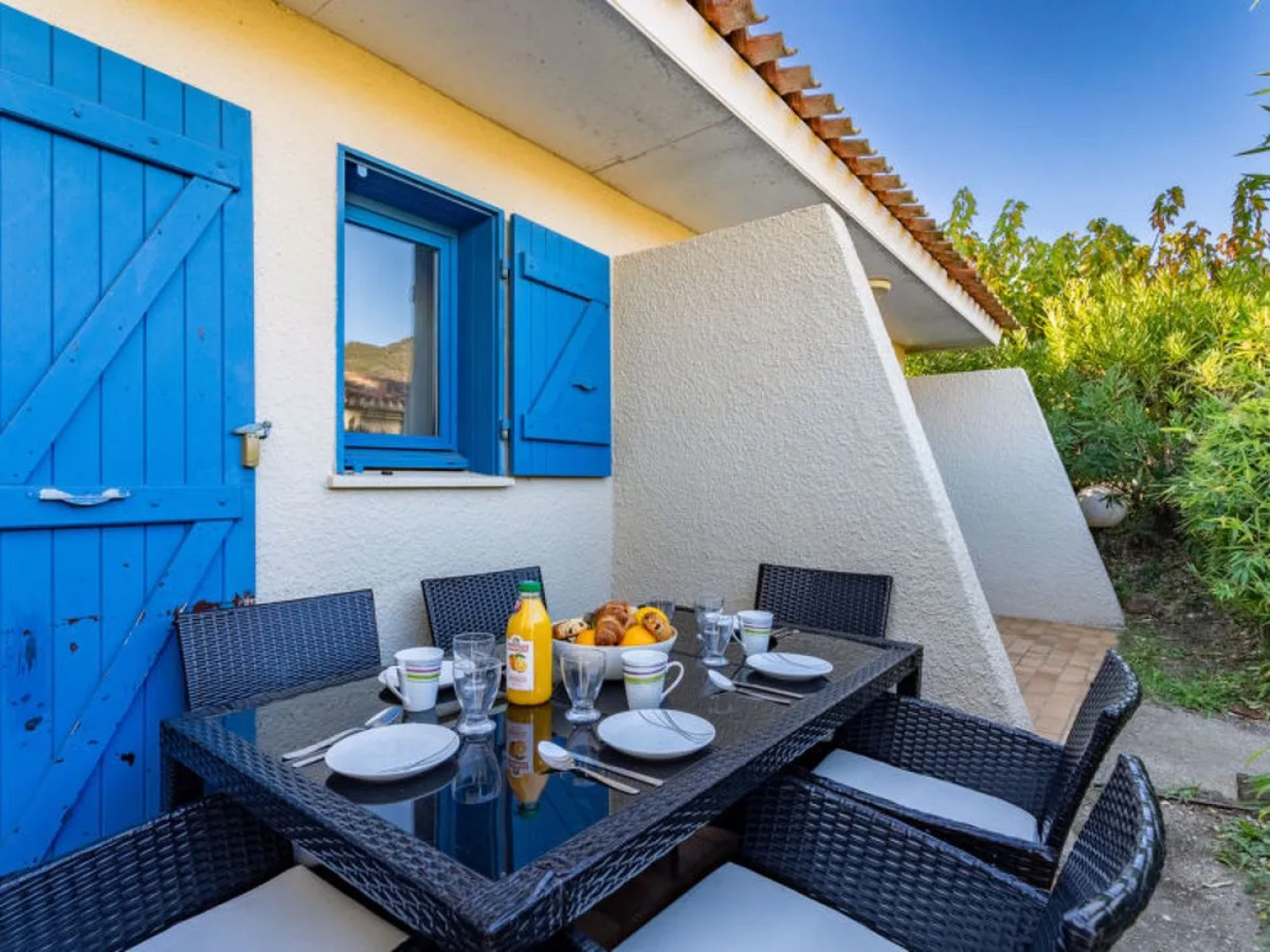 Cap Negre : Domaine de la Pinede 33542