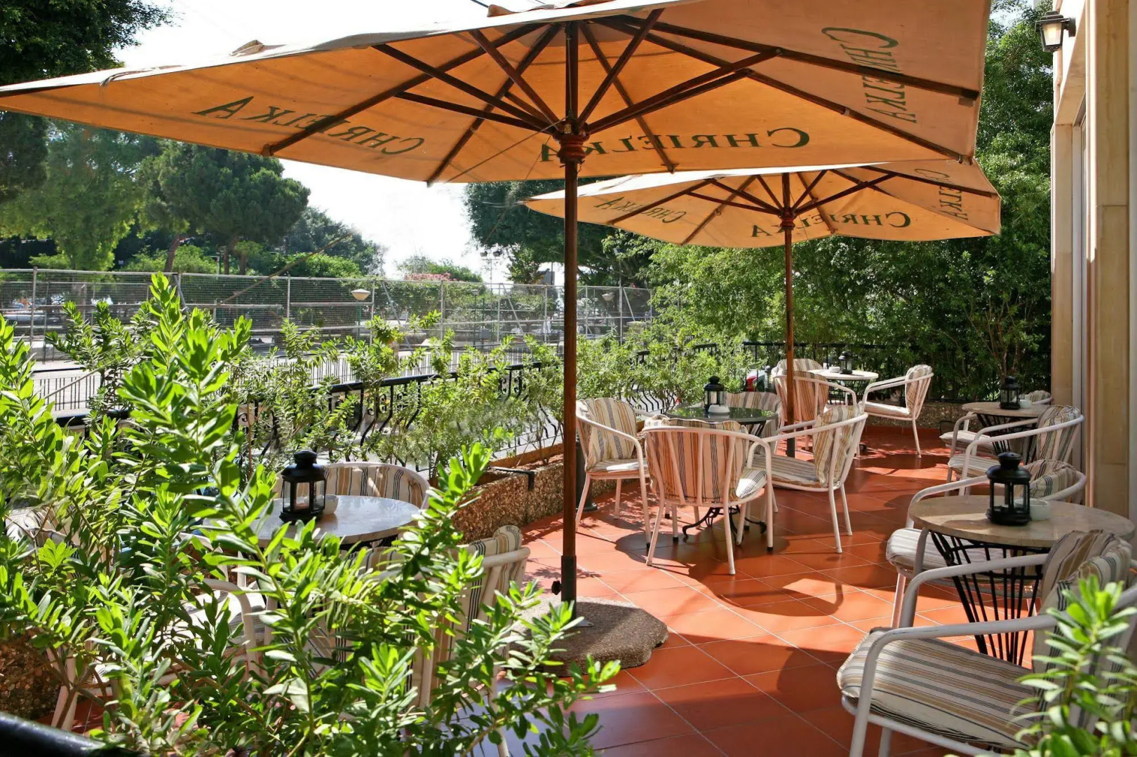 Chrielka Hotel Apartments