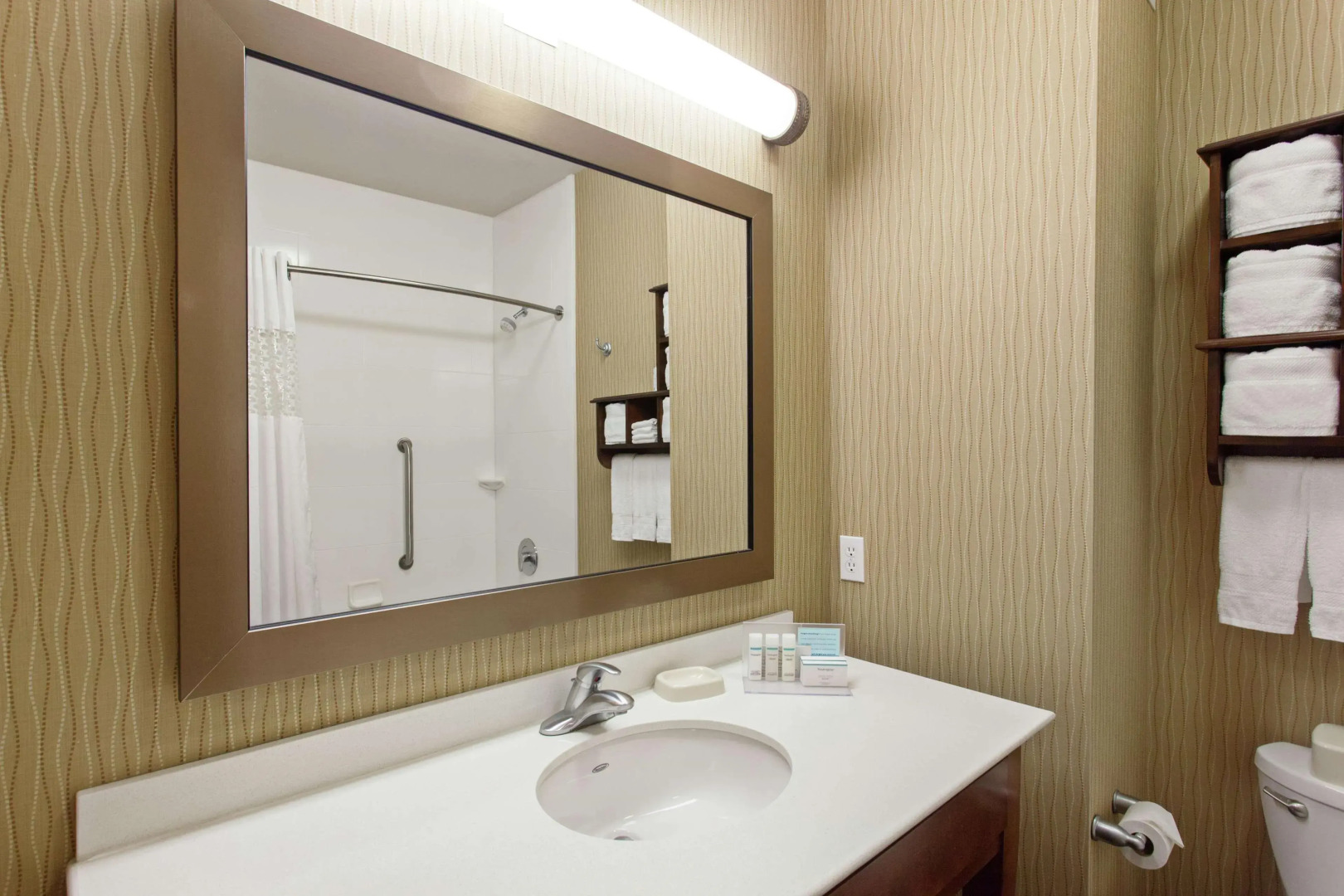 Hampton Inn Seattle/Everett